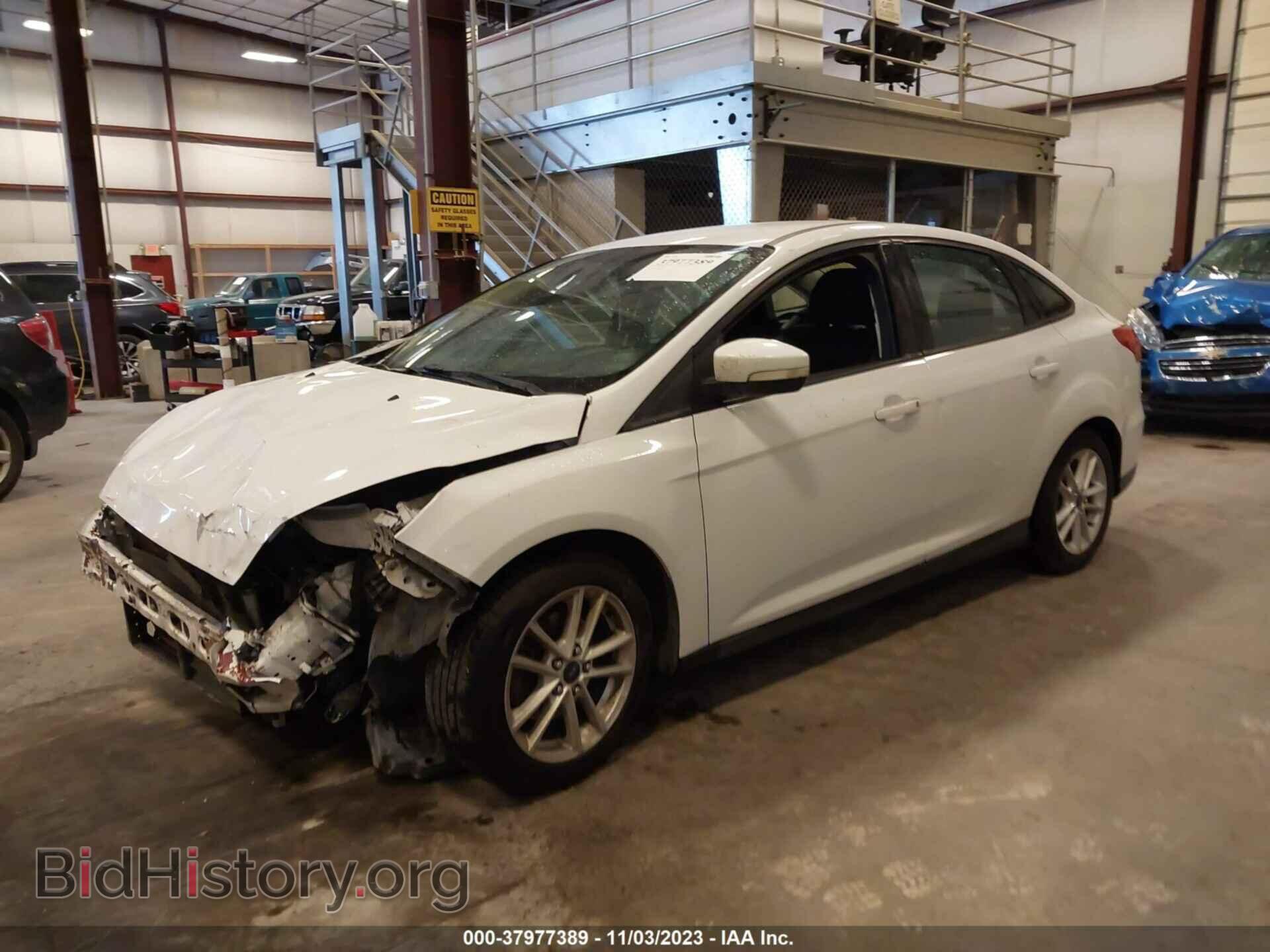 2015 FORD FOCUS - VIN: 1FADP3F28FL233659 - Фото 2