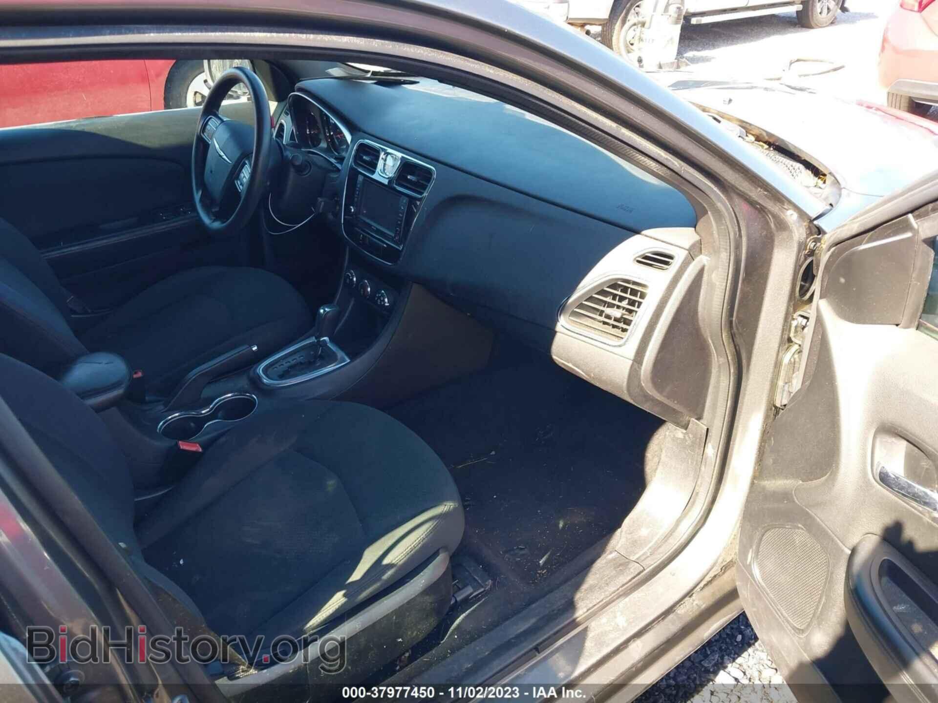 2012 CHRYSLER 200 - VIN: 1C3CCBAB5CN172519 - Фото 5