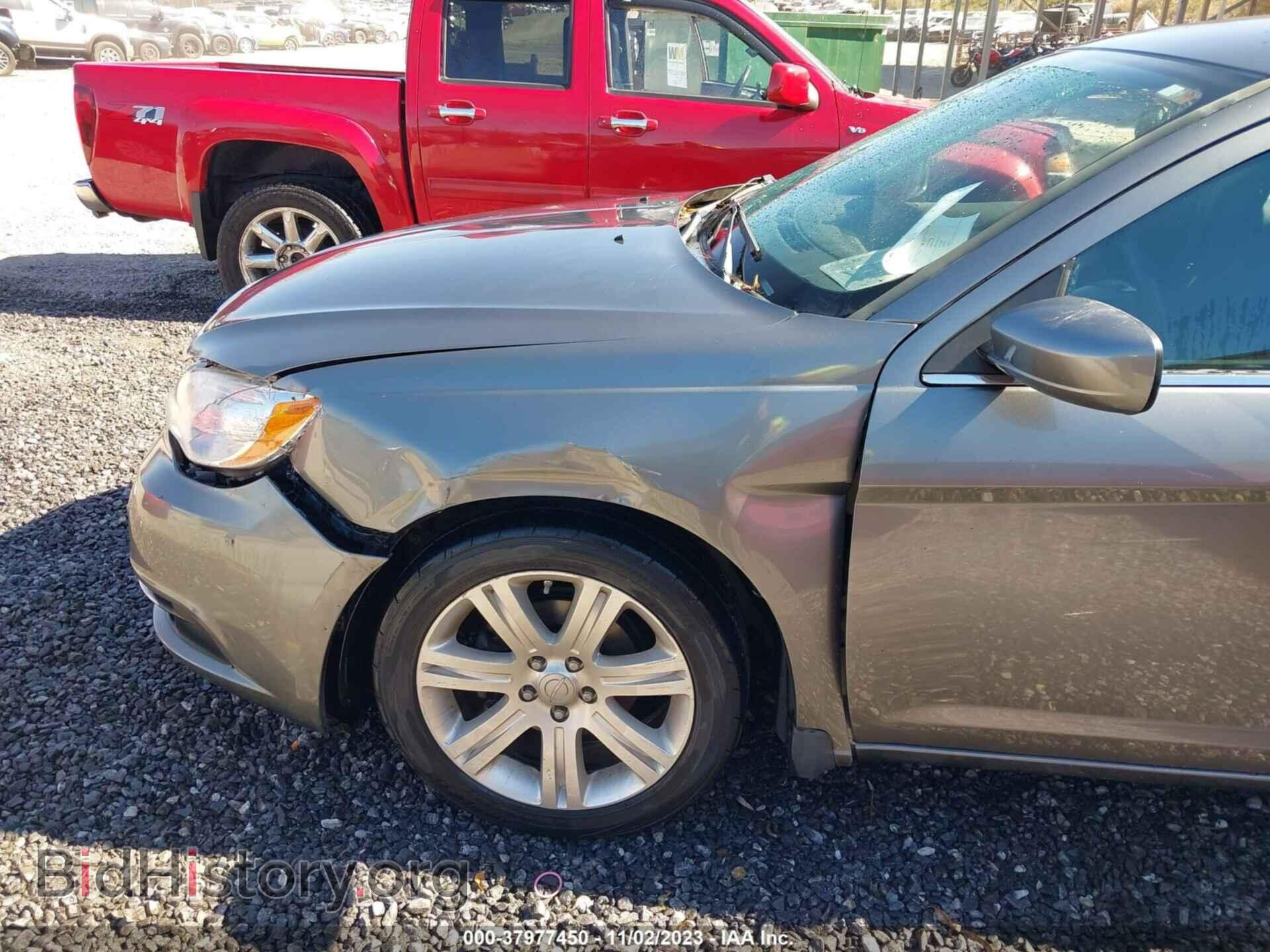 2012 CHRYSLER 200 - VIN: 1C3CCBAB5CN172519 - Фото 6