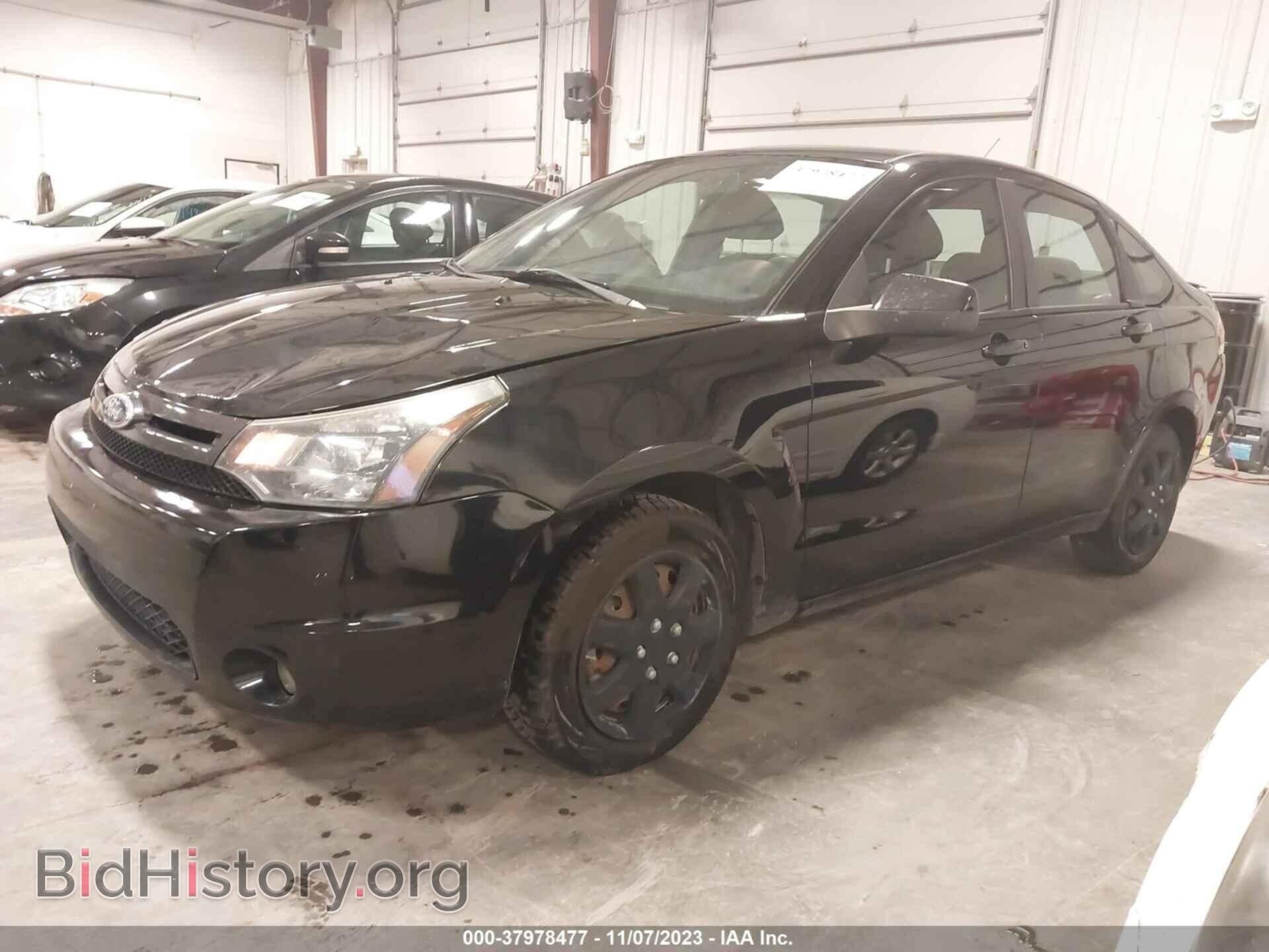 2011 FORD FOCUS - VIN: 1FAHP3GN7BW148346 - Photo 2