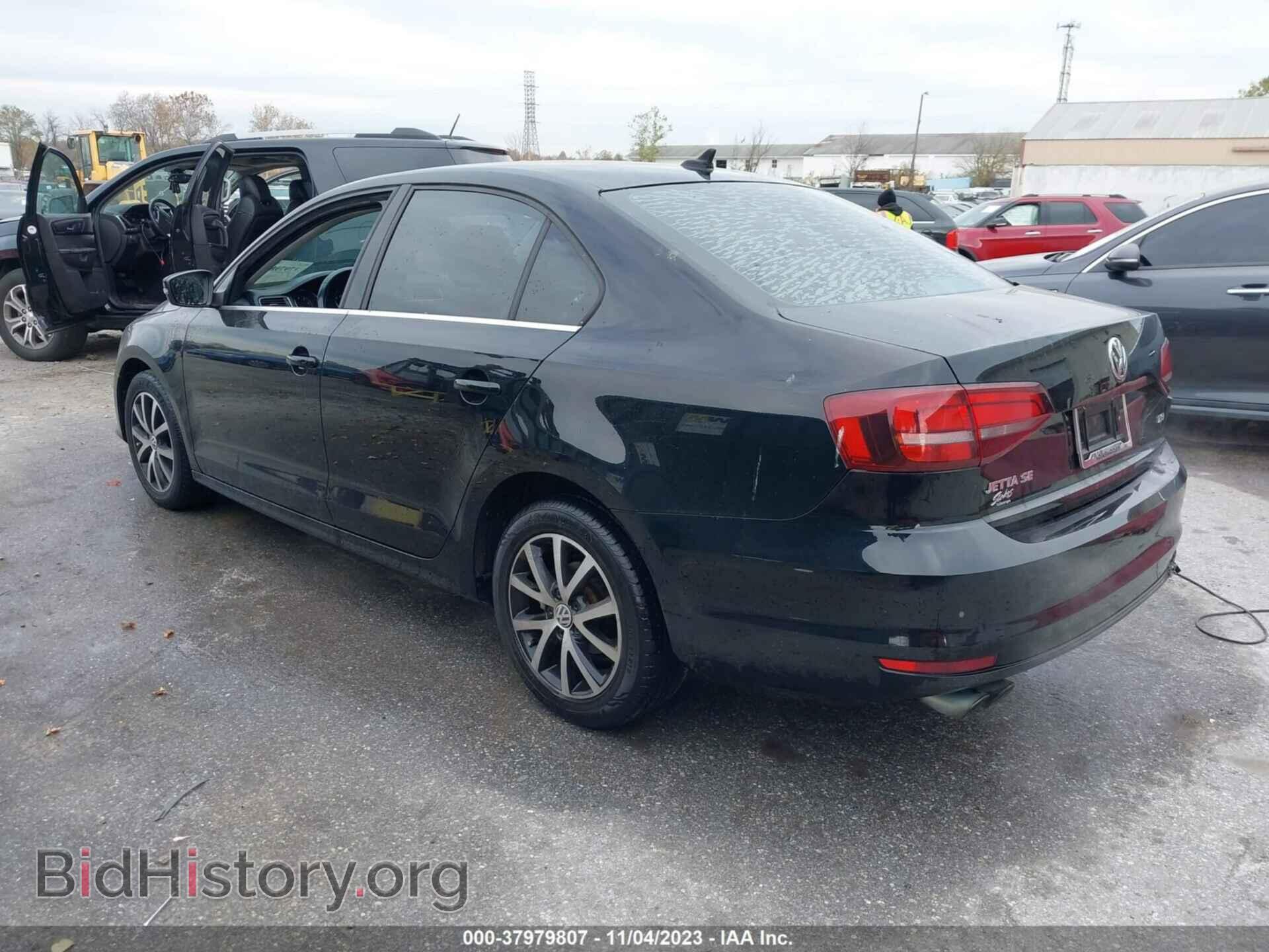 2017 VOLKSWAGEN JETTA - VIN: 3VWDB7AJ9HM384376 - Фото 3