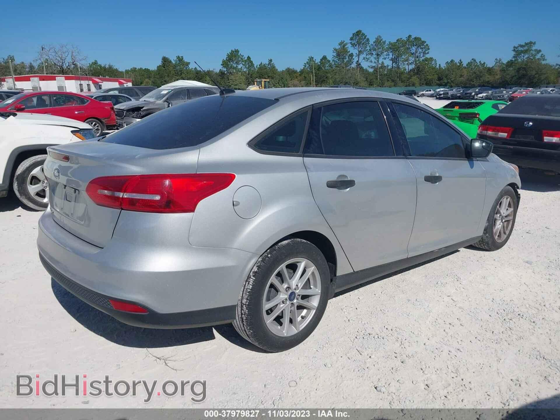 2017 FORD FOCUS - VIN: 1FADP3E29HL296189 - Фото 4