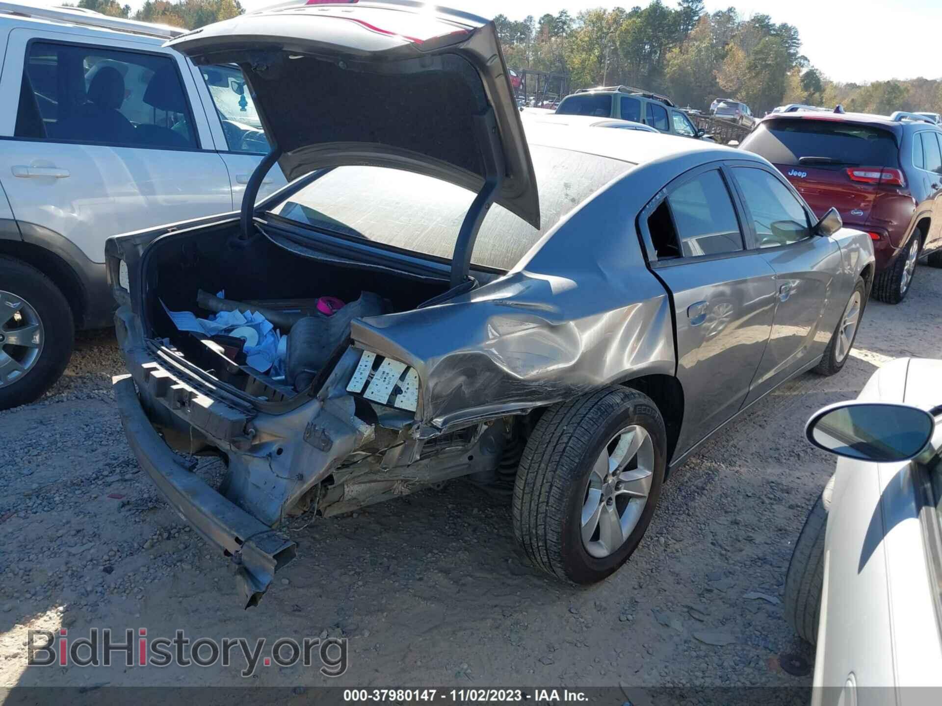 2011 DODGE CHARGER - VIN: 2B3CL3CG5BH607929 - Фото 4