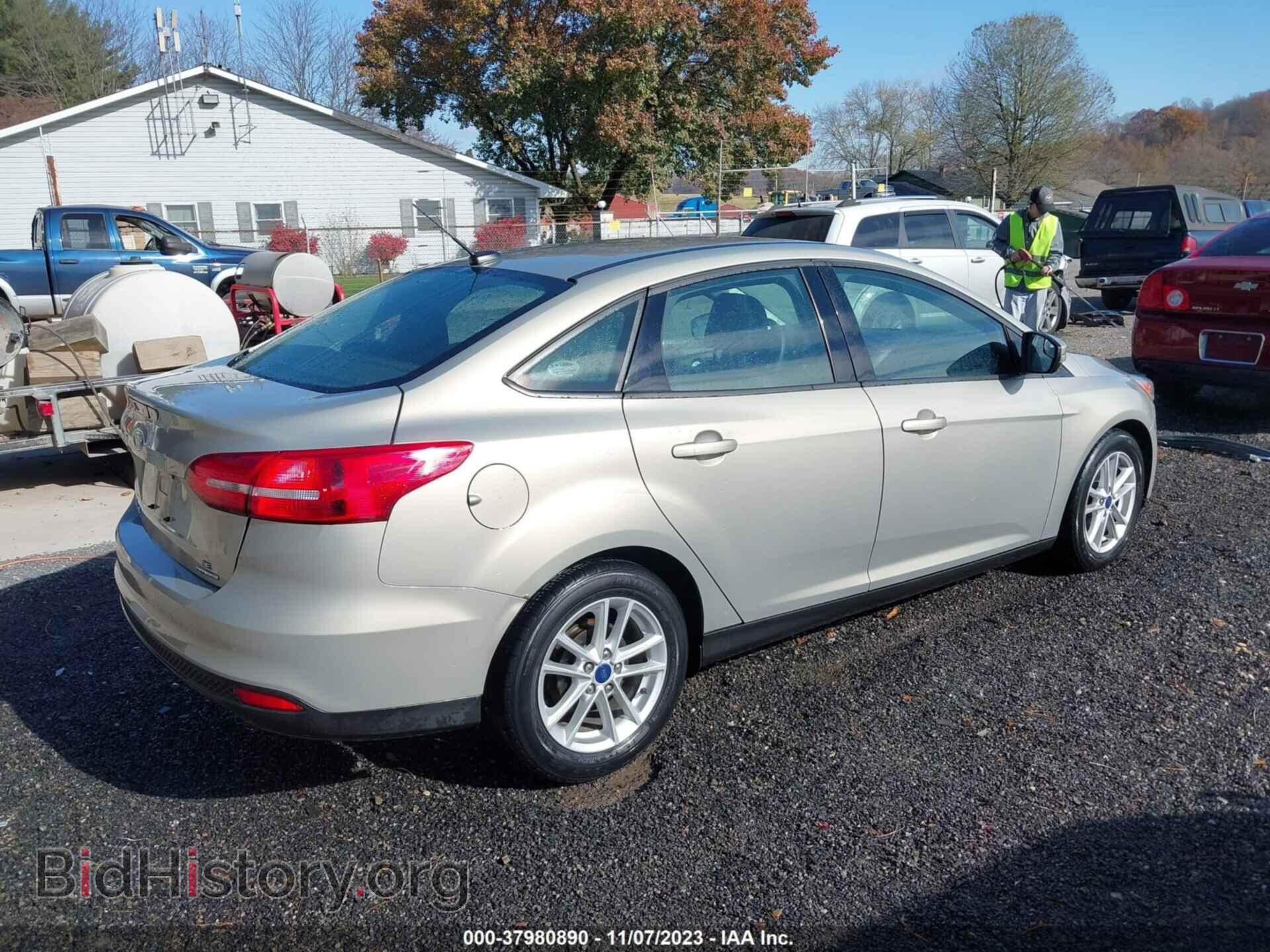 2016 FORD FOCUS - VIN: 1FADP3F27GL390536 - Photo 4