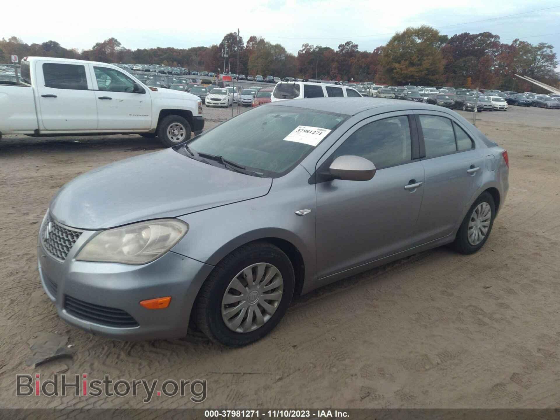 2012 SUZUKI KIZASHI - VIN: JS2RF9A14C6100577 - Photo 2