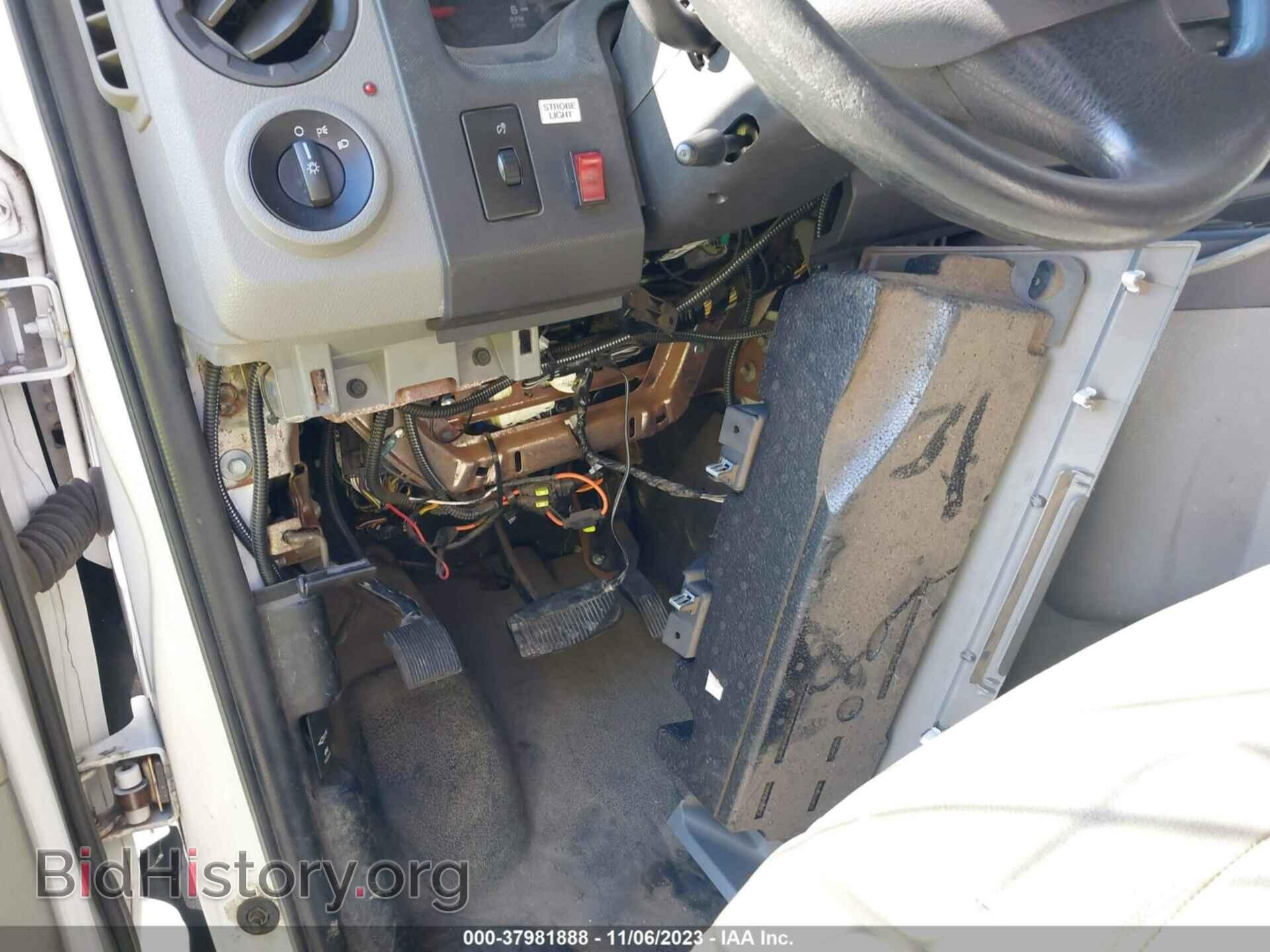 2012 FORD E-250 - VIN: 1FTNS2EL2CDA31844 - Фото 6