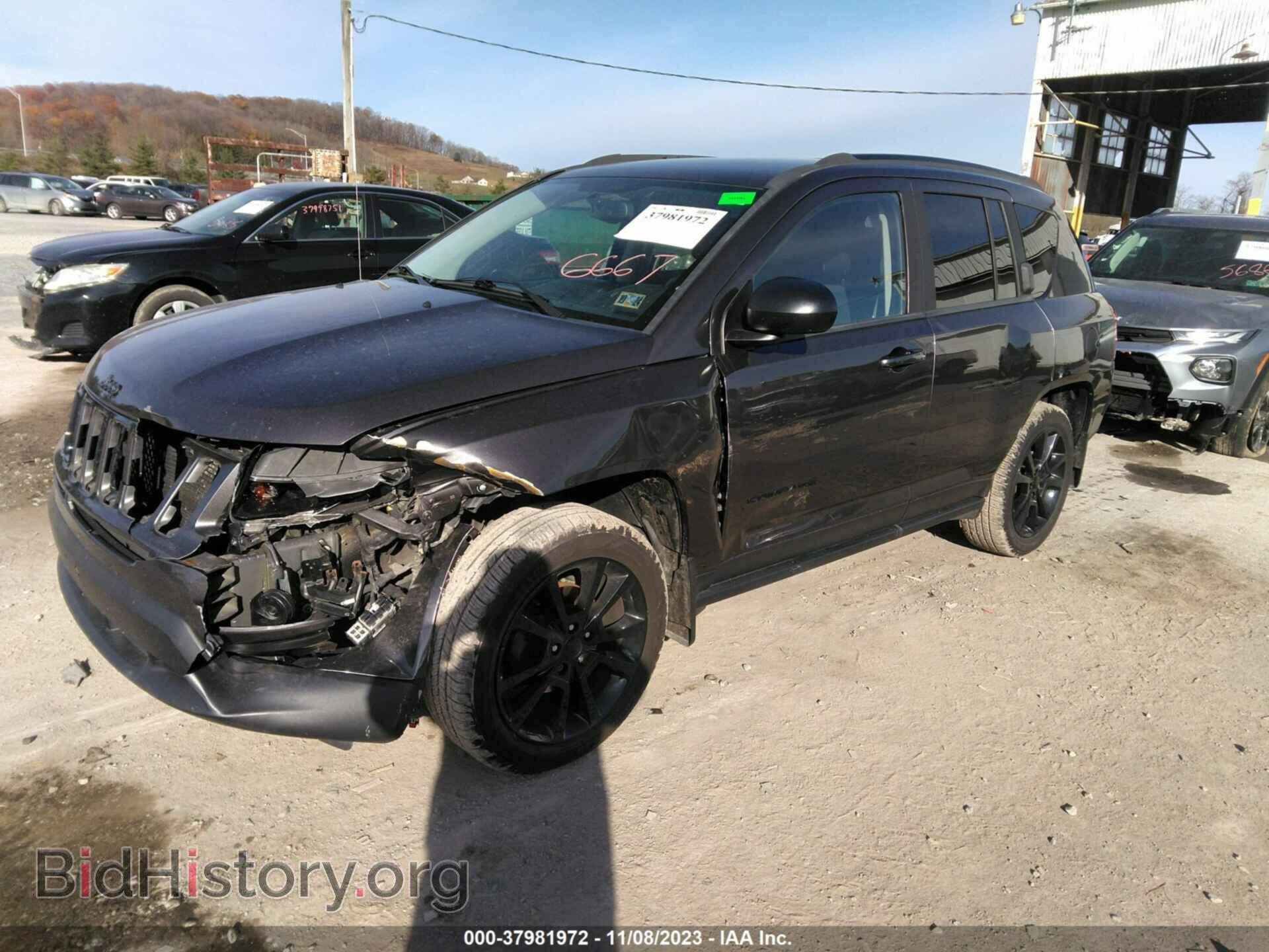 2015 JEEP COMPASS - VIN: 1C4NJDBB2FD396667 - Photo 2