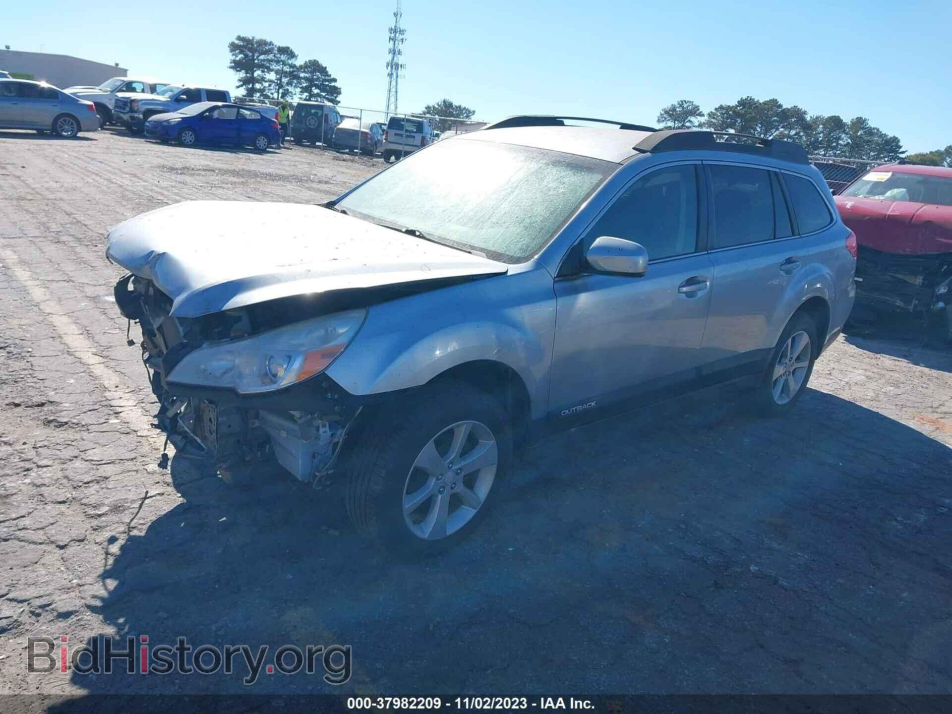 2014 SUBARU OUTBACK - VIN: 4S4BRBCC8E3327067 - Фото 2