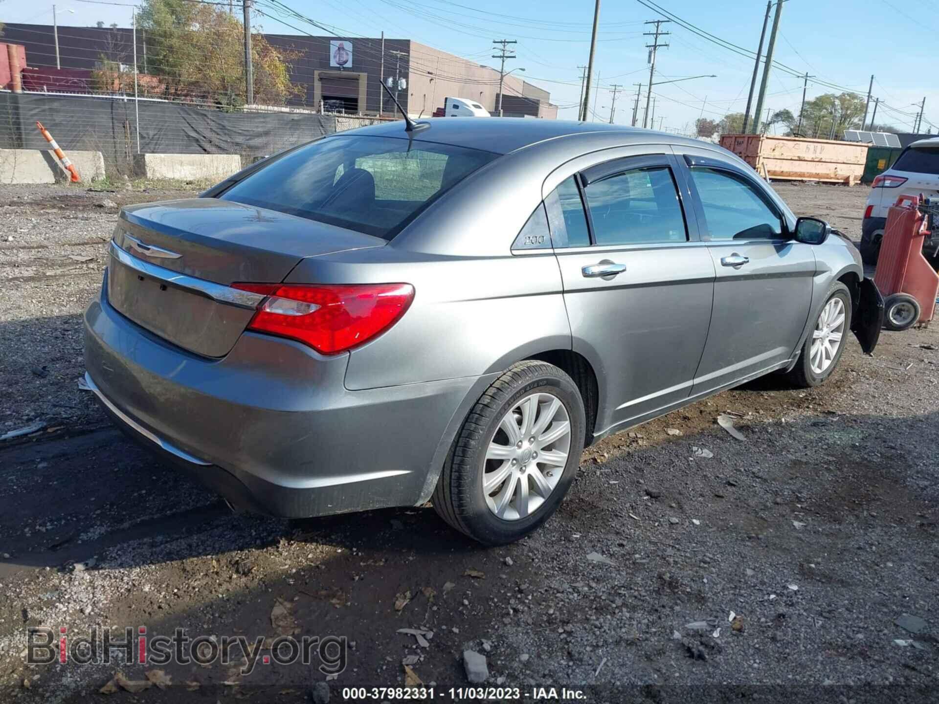 2013 CHRYSLER 200 - VIN: 1C3CCBCG4DN594971 - Photo 4