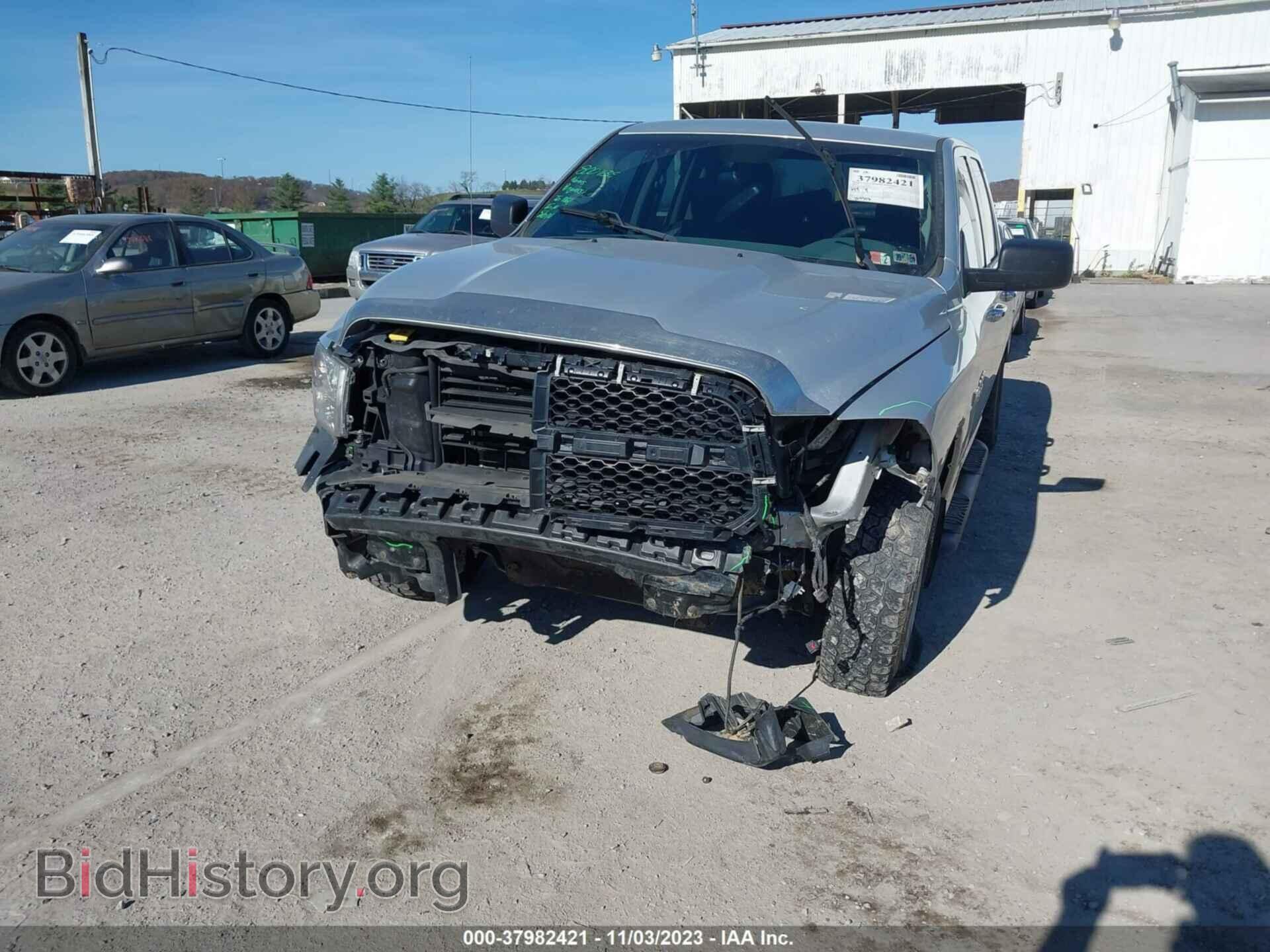 2018 RAM 1500 - VIN: 1C6RR7FT0JS137668 - Фото 6