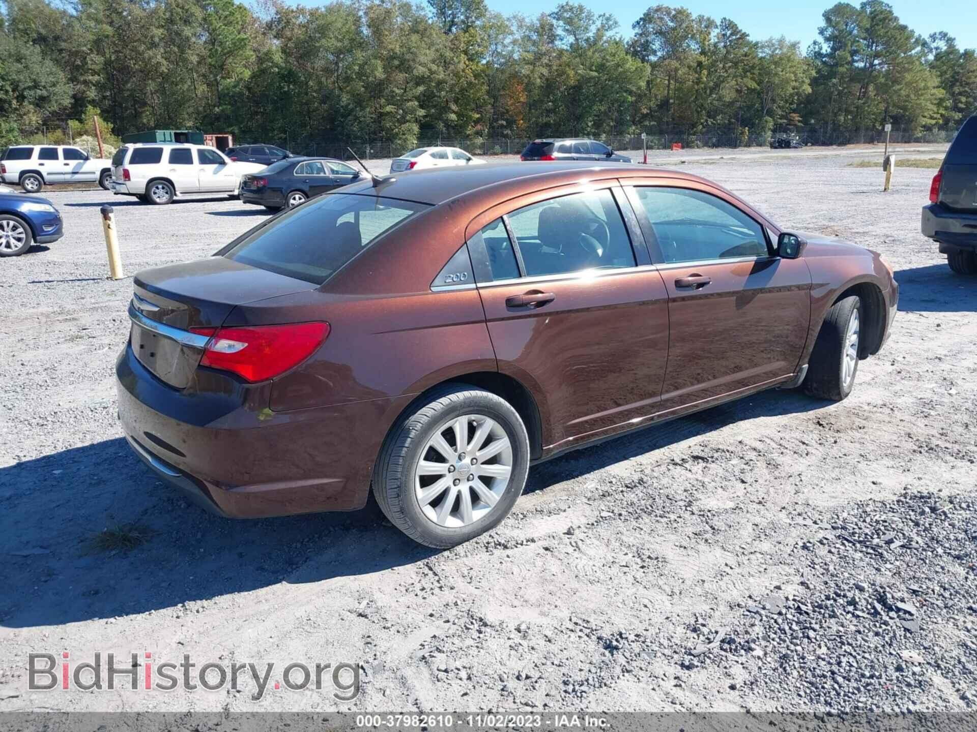 2013 CHRYSLER 200 - VIN: 1C3CCBBB9DN503523 - Photo 4