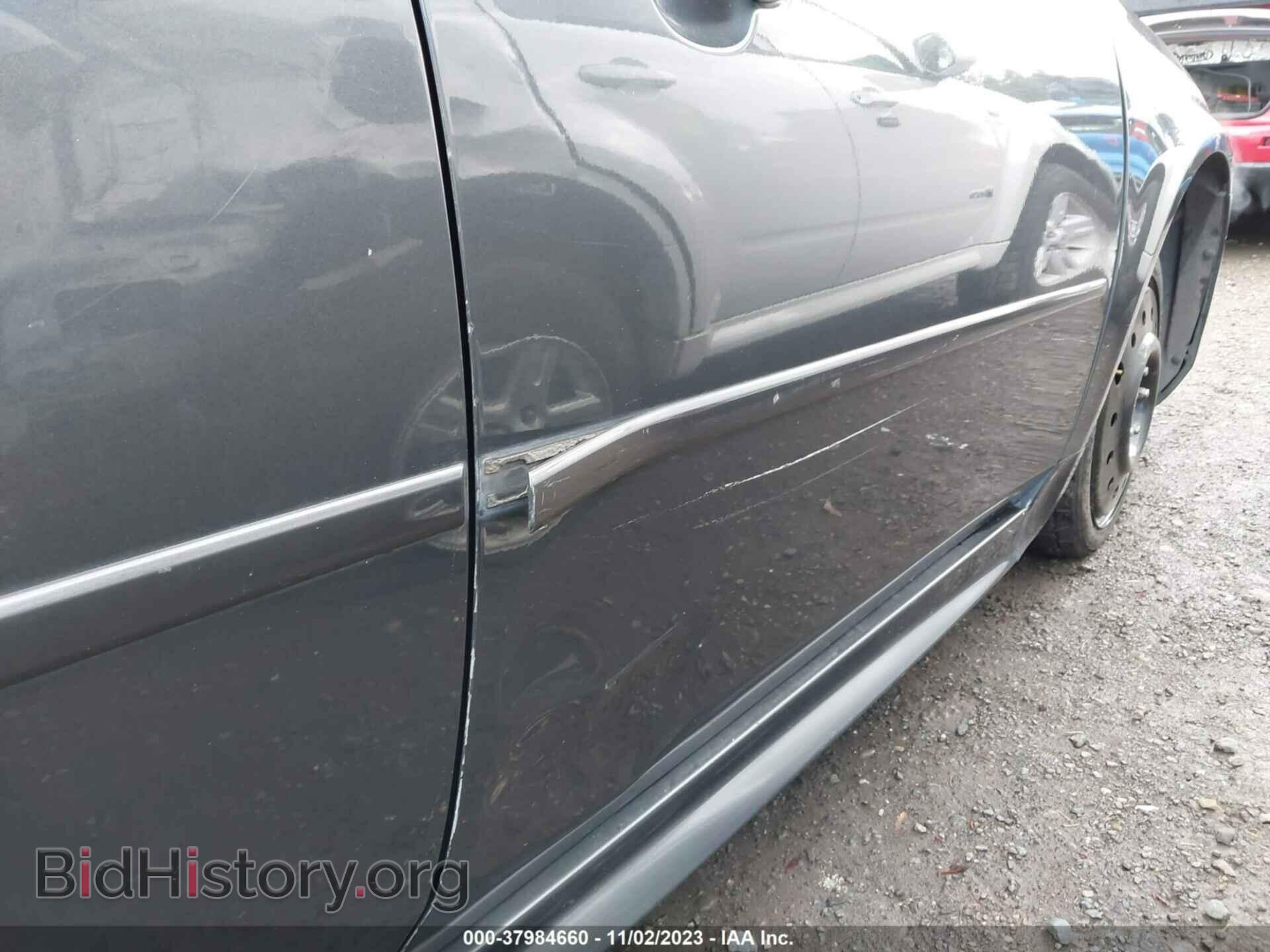 2011 CHEVROLET IMPALA - VIN: 2G1WG5EK1B1177573 - Фото 6