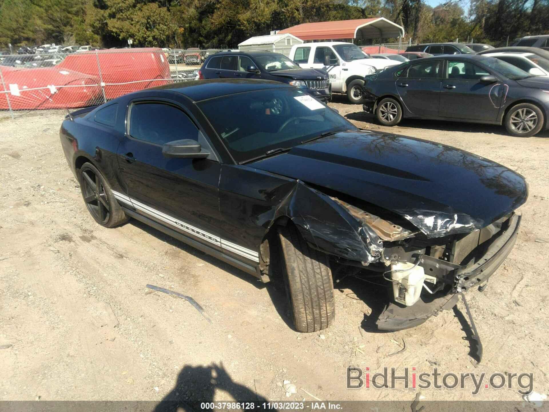 Photo 1ZVBP8AM7C5271467 - FORD MUSTANG 2012
