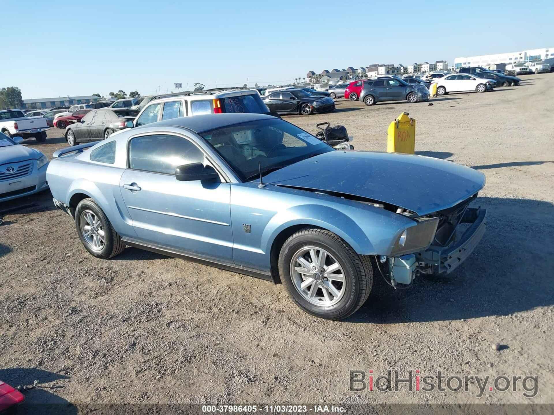 Photo 1ZVFT80N965160043 - FORD MUSTANG 2006