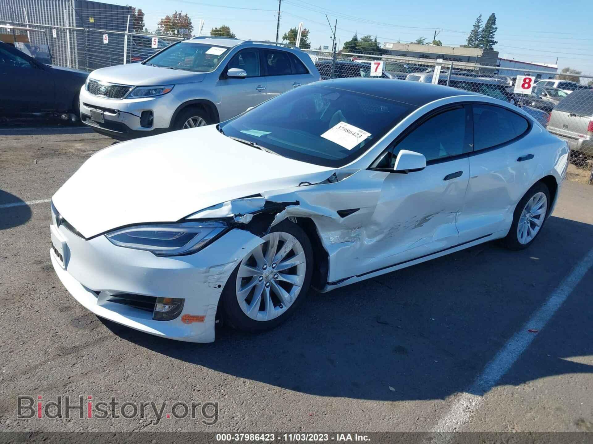 2020 TESLA MODEL S - VIN: 5YJSA1E27LF361026 - Фото 2