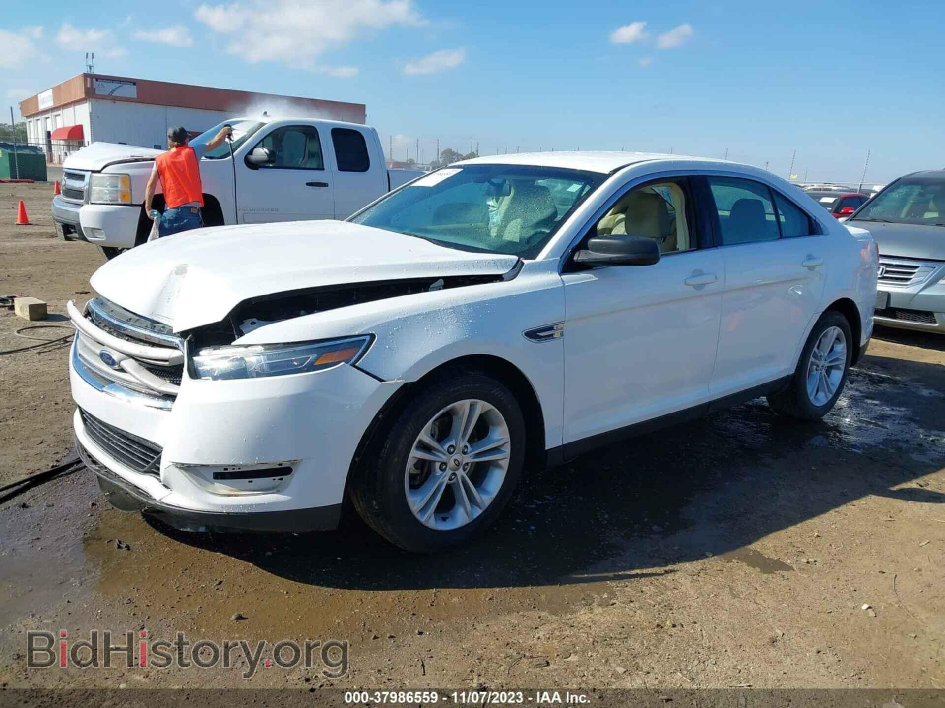 2015 FORD TAURUS - VIN: 1FAHP2D80FG200196 - Фото 2