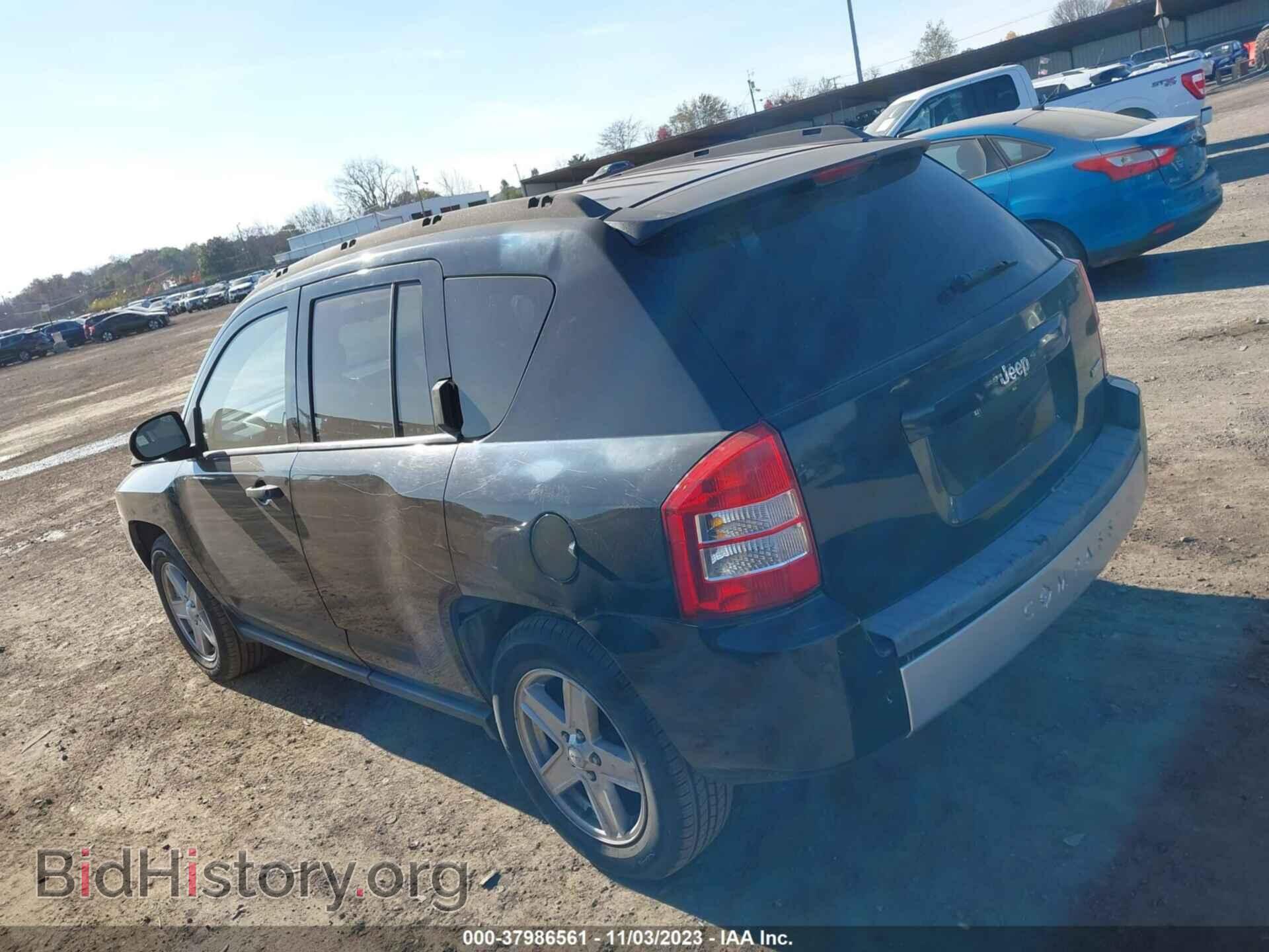 2007 JEEP COMPASS - VIN: 1J8FF47W07D167755 - Фото 3