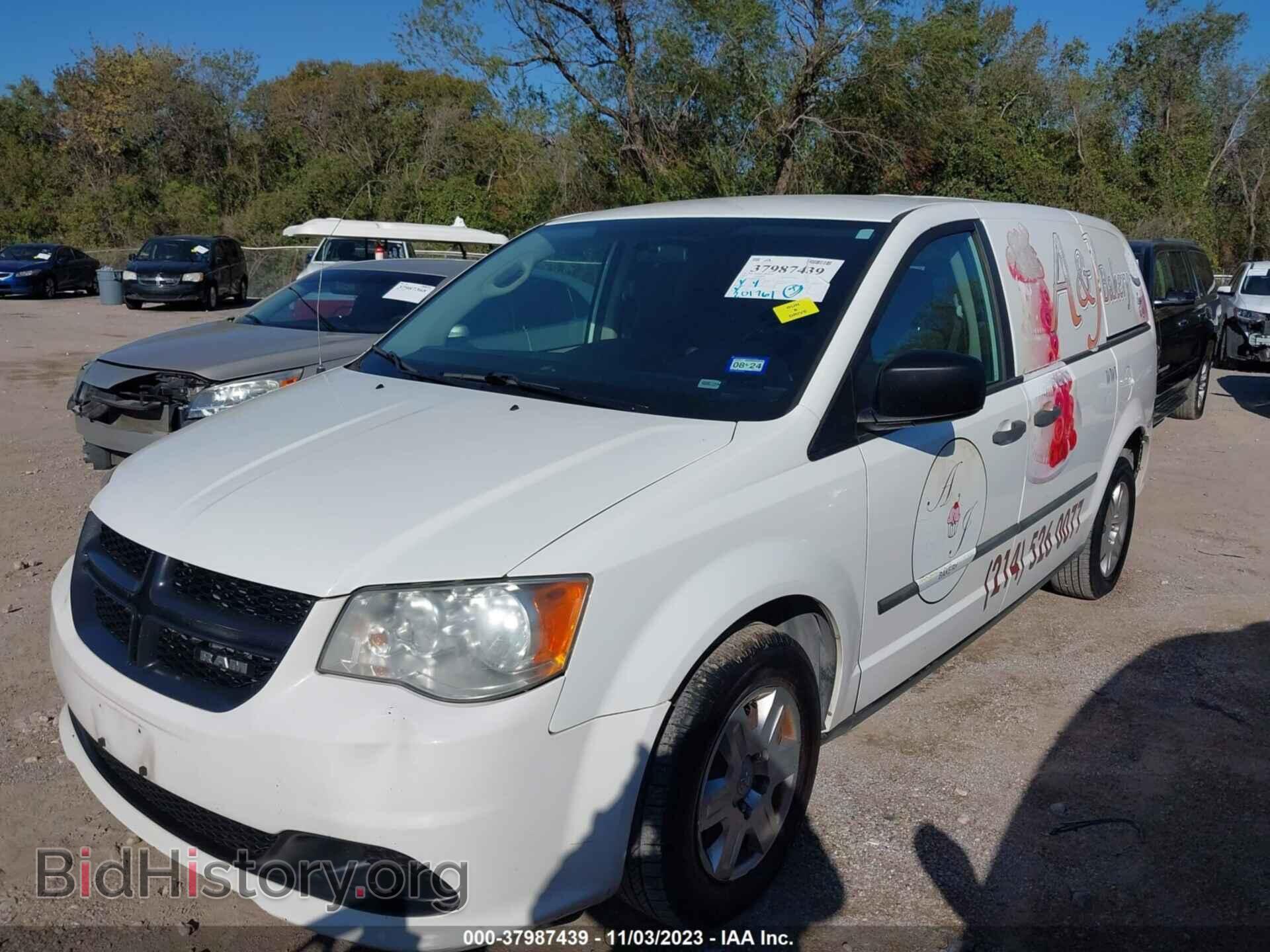 2012 RAM CARGO - VIN: 2C4RDGAG0CR367099 - Photo 2