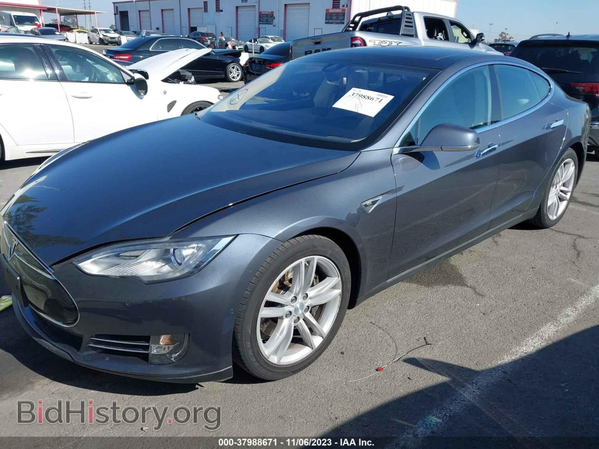 2014 TESLA MODEL S - VIN: 5YJSA1S10EFP52081 - Фото 2