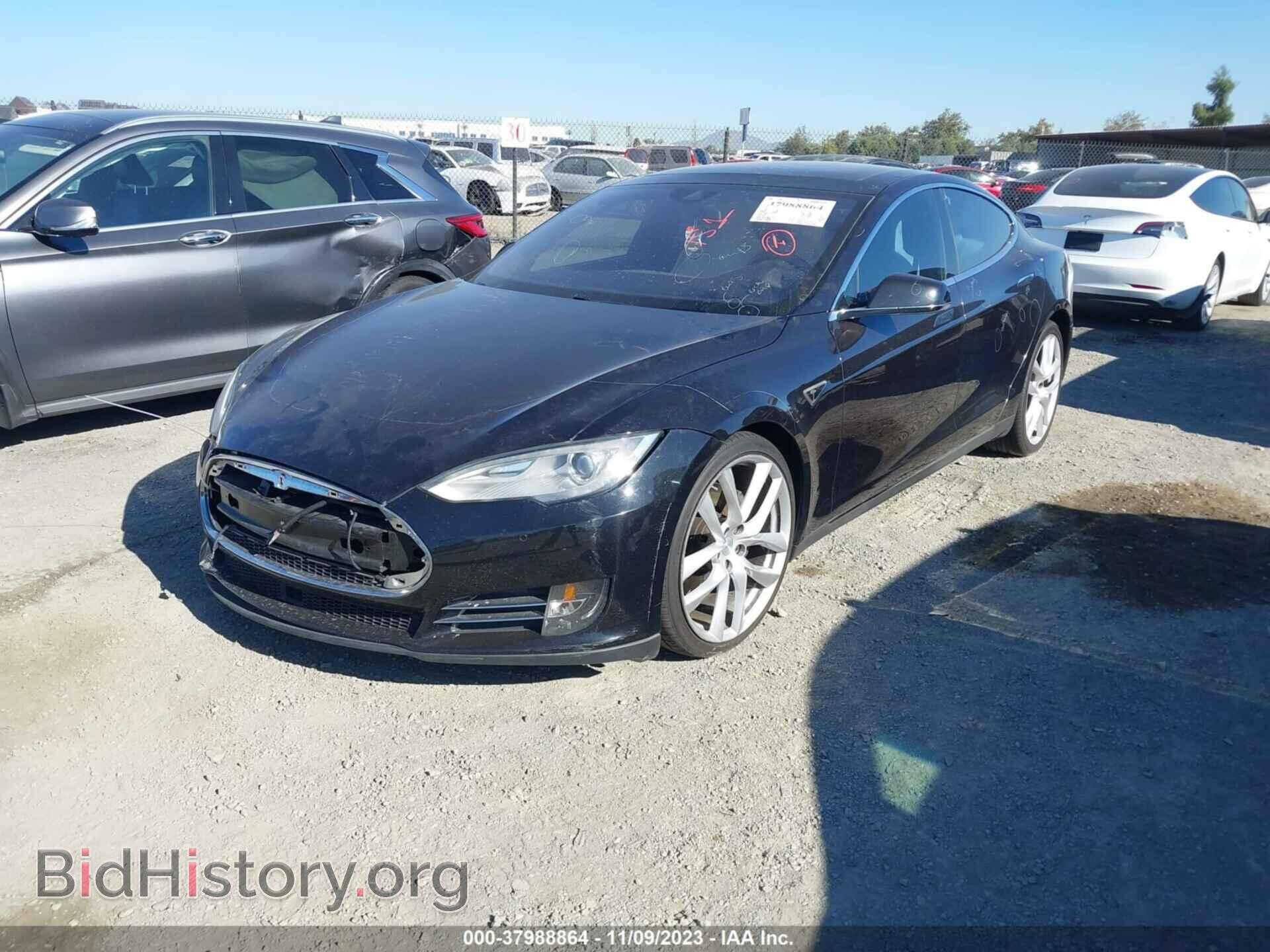 2016 TESLA MODEL S - VIN: 5YJSA1E18GF125899 - Фото 2