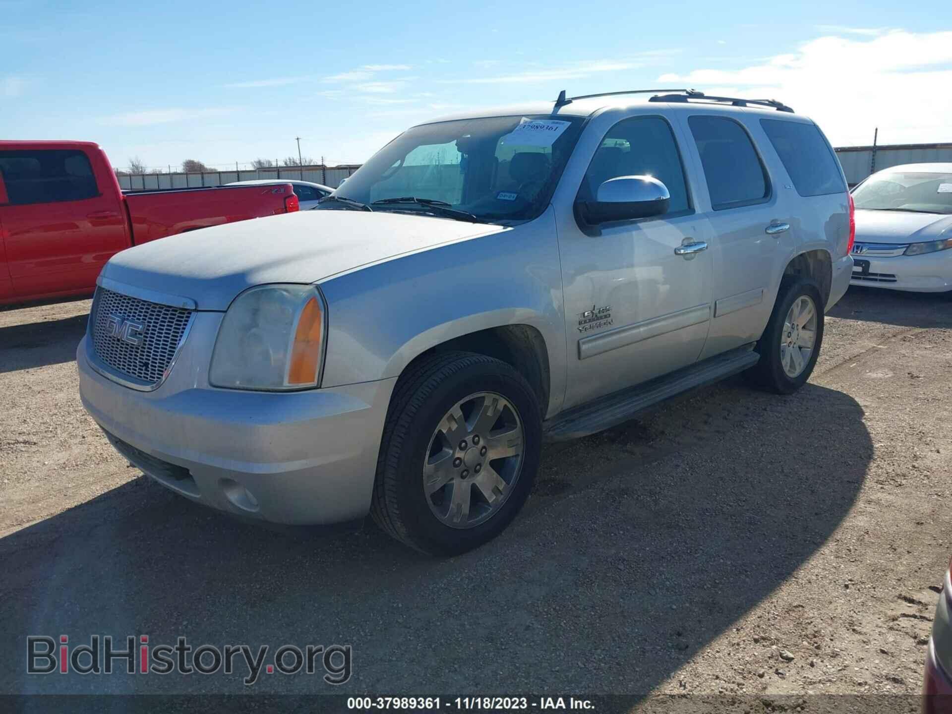 2012 GMC YUKON - VIN: 1GKS1CE07CR242594 - Фото 2