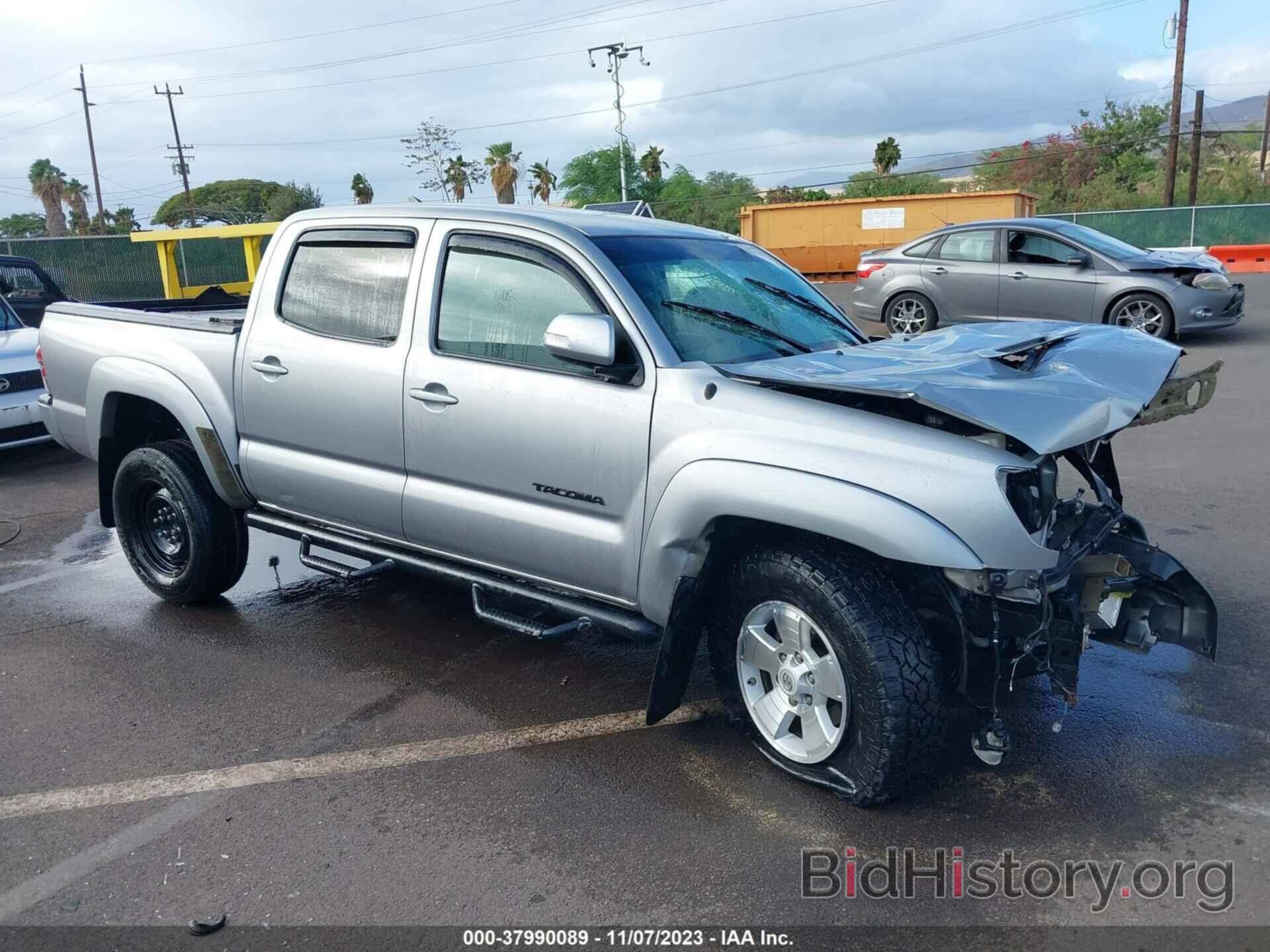 Photo 3TMJU4GN5FM186898 - TOYOTA TACOMA 2015