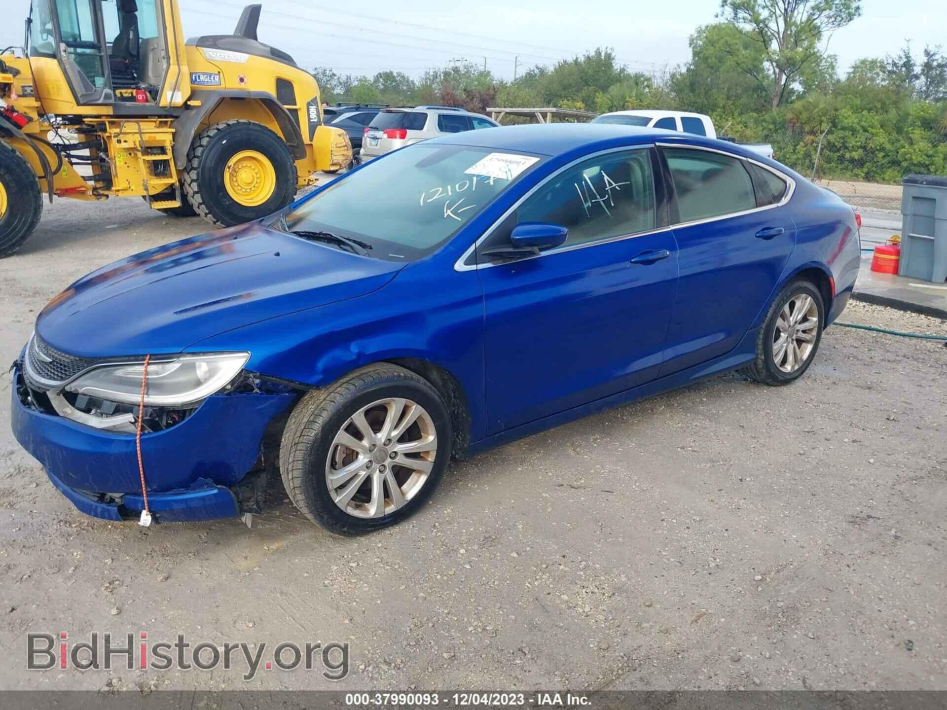 2016 CHRYSLER 200 - VIN: 1C3CCCAB7GN121017 - Фото 2