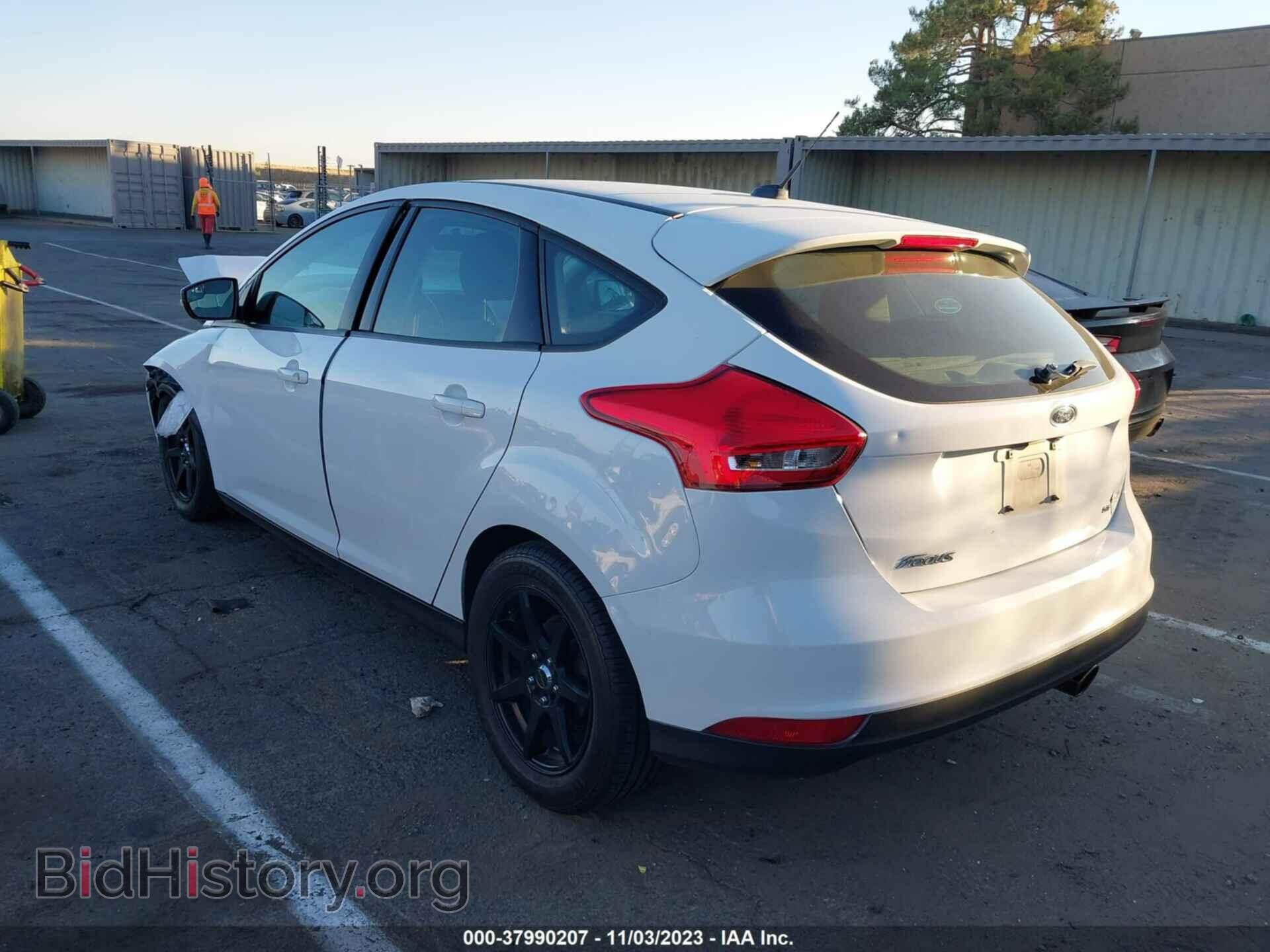 2016 FORD FOCUS - VIN: 1FADP3K26GL373166 - Фото 3