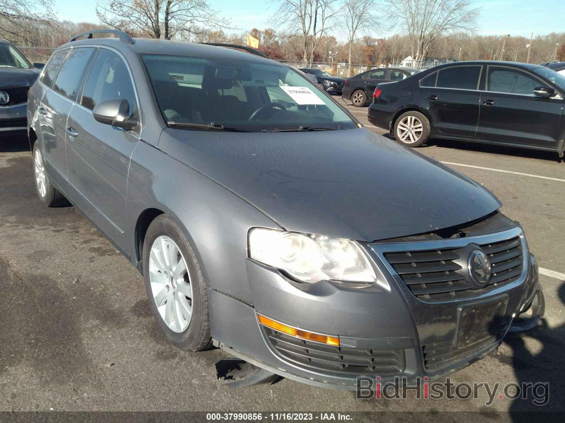 Photo WVWYK93C68E220054 - VOLKSWAGEN PASSAT WAGON 2008