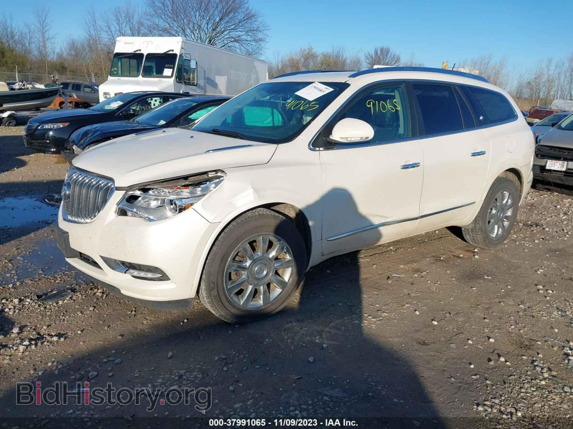 2015 BUICK ENCLAVE - VIN: 5GAKVBKD2FJ132560 - Photo 2