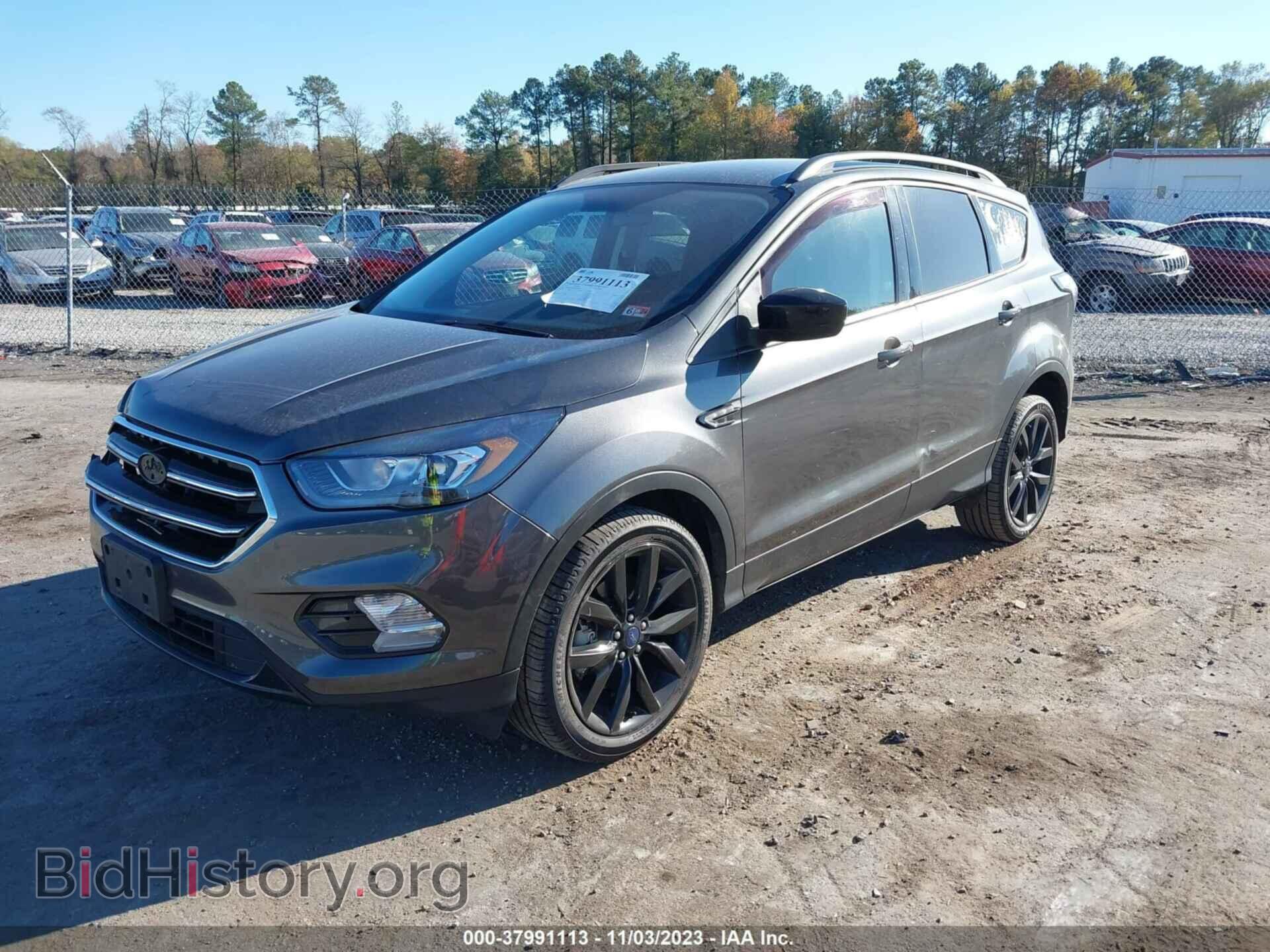 2017 FORD ESCAPE - VIN: 1FMCU9G96HUB40063 - Фото 2