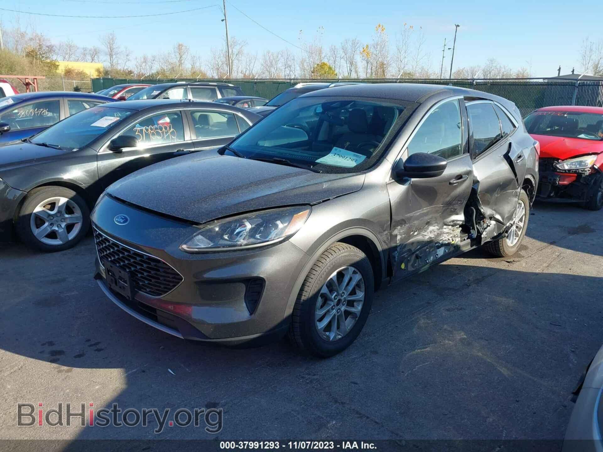 2020 FORD ESCAPE - VIN: 1FMCU9G62LUA27600 - Photo 2