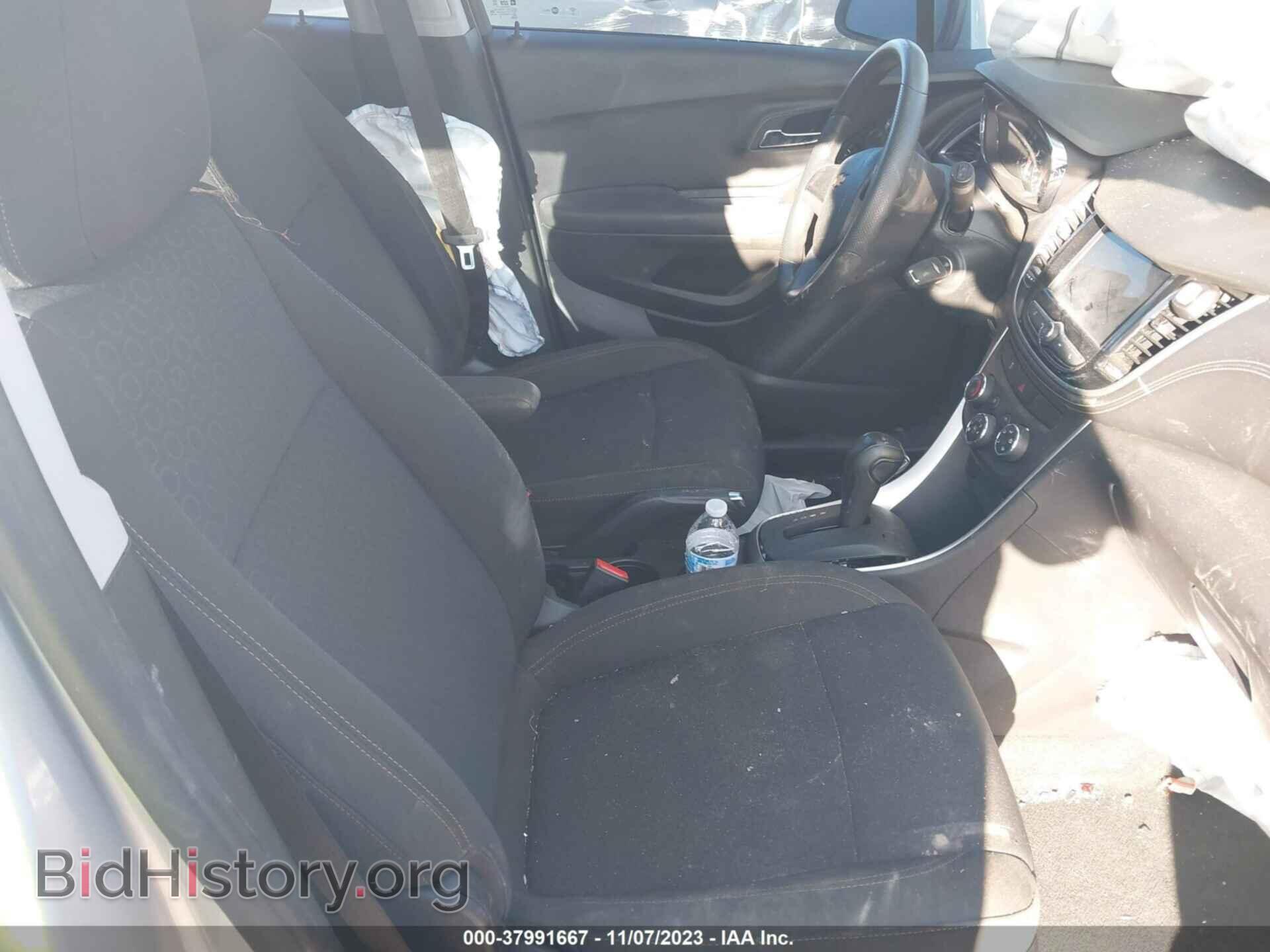 2018 CHEVROLET TRAX - VIN: KL7CJKSB5JB722717 - Фото 5