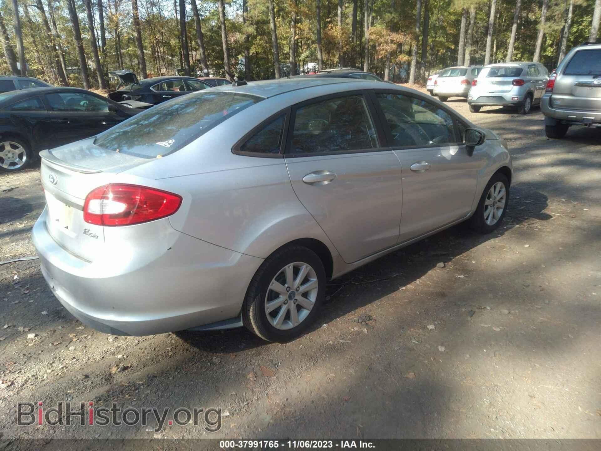 2011 FORD FIESTA - VIN: 3FADP4BJ6BM144569 - Фото 4