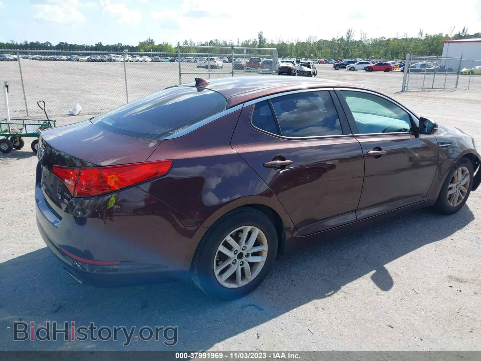 2011 KIA OPTIMA - VIN: KNAGM4A71B5119488 - Photo 4