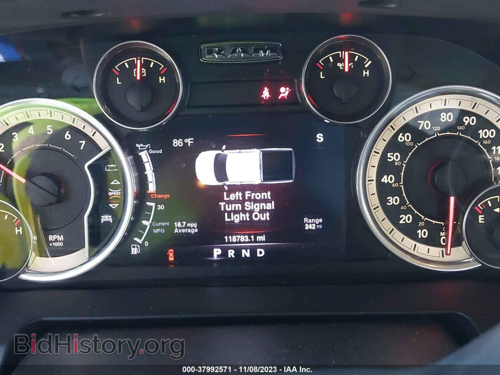 2016 RAM 1500 - VIN: 1C6RR6LT9GS165072 - Photo 7
