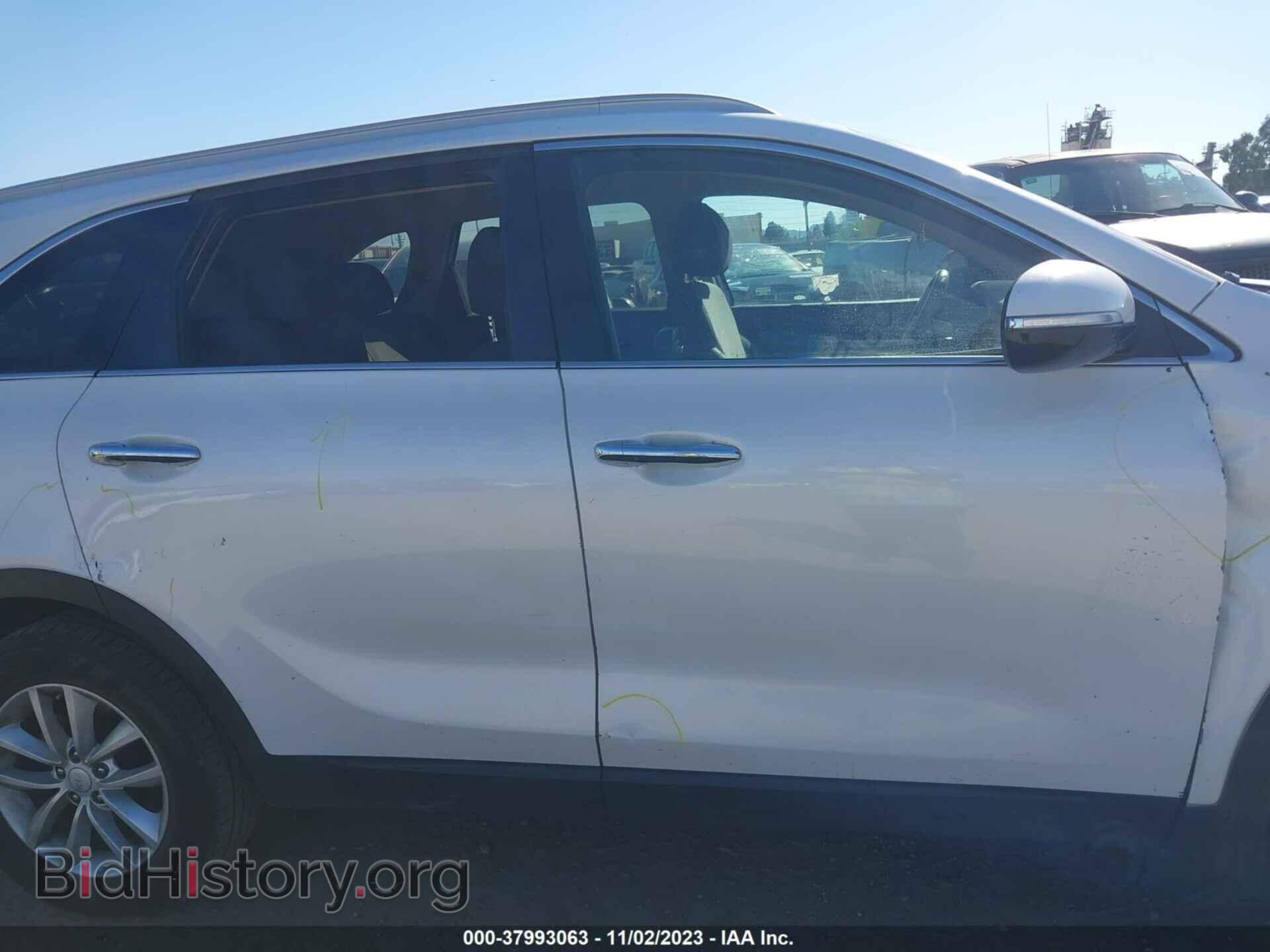 2018 KIA SORENTO - VIN: 5XYPG4A31JG347312 - Фото 13