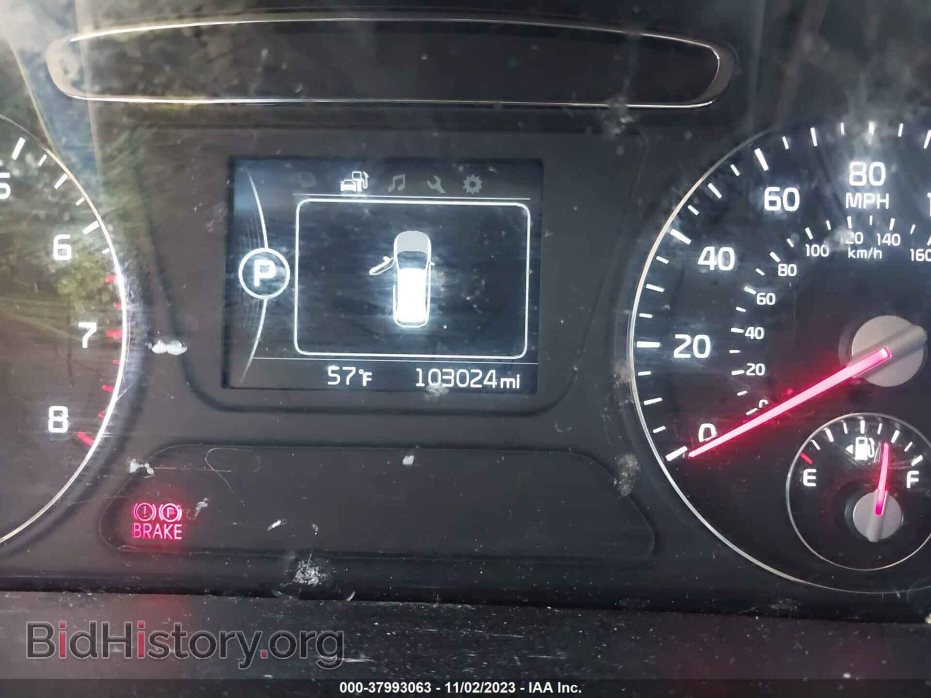 2018 KIA SORENTO - VIN: 5XYPG4A31JG347312 - Фото 15