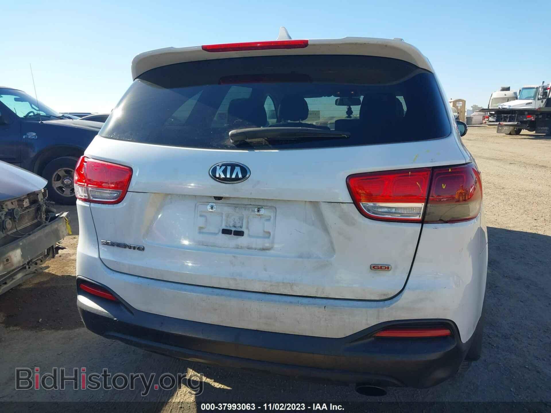 2018 KIA SORENTO - VIN: 5XYPG4A31JG347312 - Фото 16