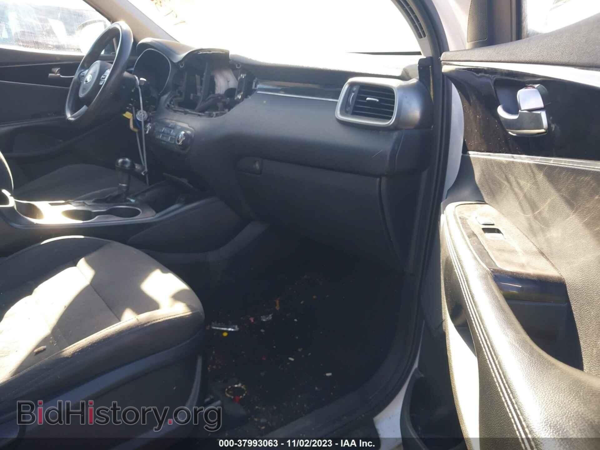 2018 KIA SORENTO - VIN: 5XYPG4A31JG347312 - Фото 5