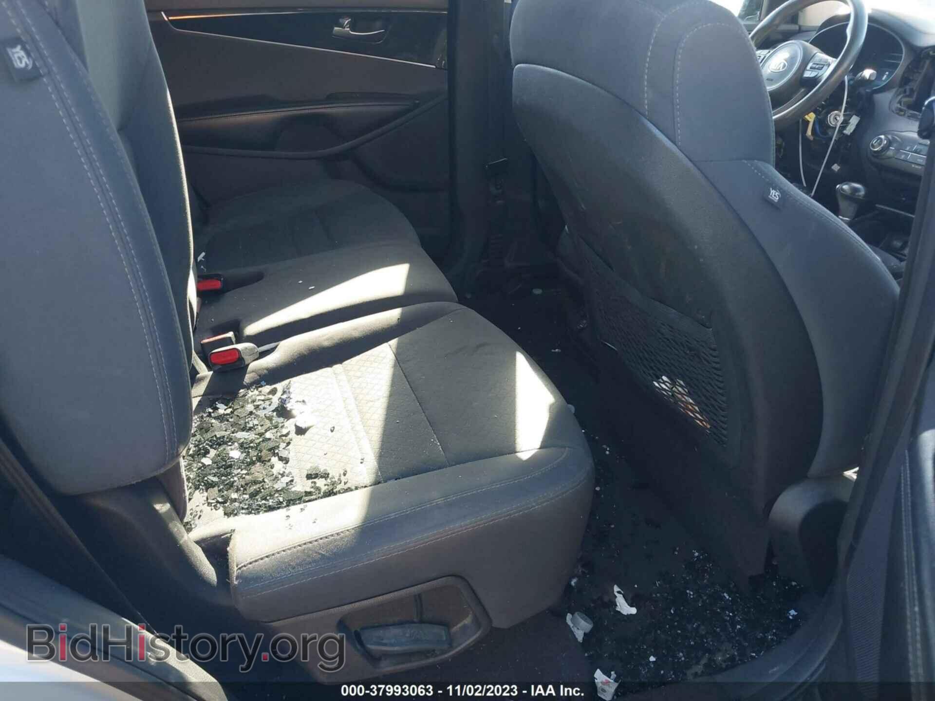 2018 KIA SORENTO - VIN: 5XYPG4A31JG347312 - Фото 8