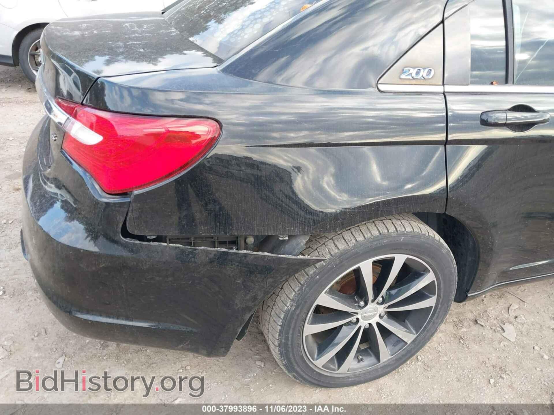 2013 CHRYSLER 200 - VIN: 1C3CCBCG1DN711910 - Фото 6