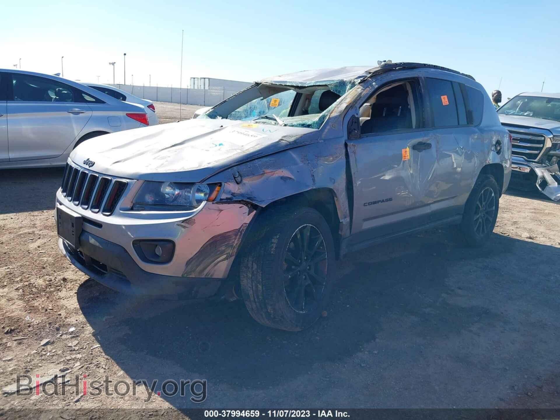 2015 JEEP COMPASS - VIN: 1C4NJCBA7FD400892 - Photo 2