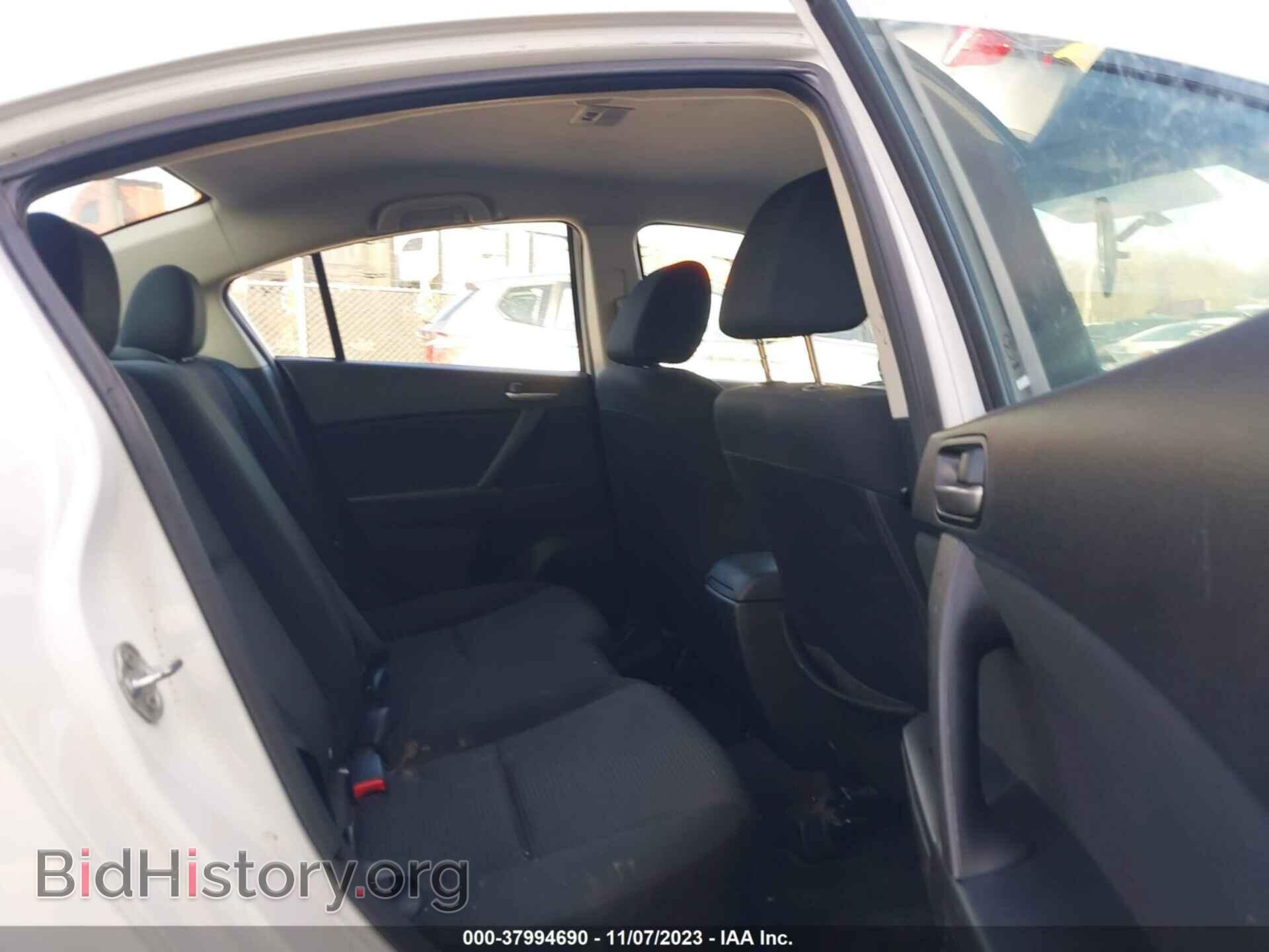 2013 MAZDA MAZDA3 - VIN: JM1BL1TF8D1715937 - Фото 8
