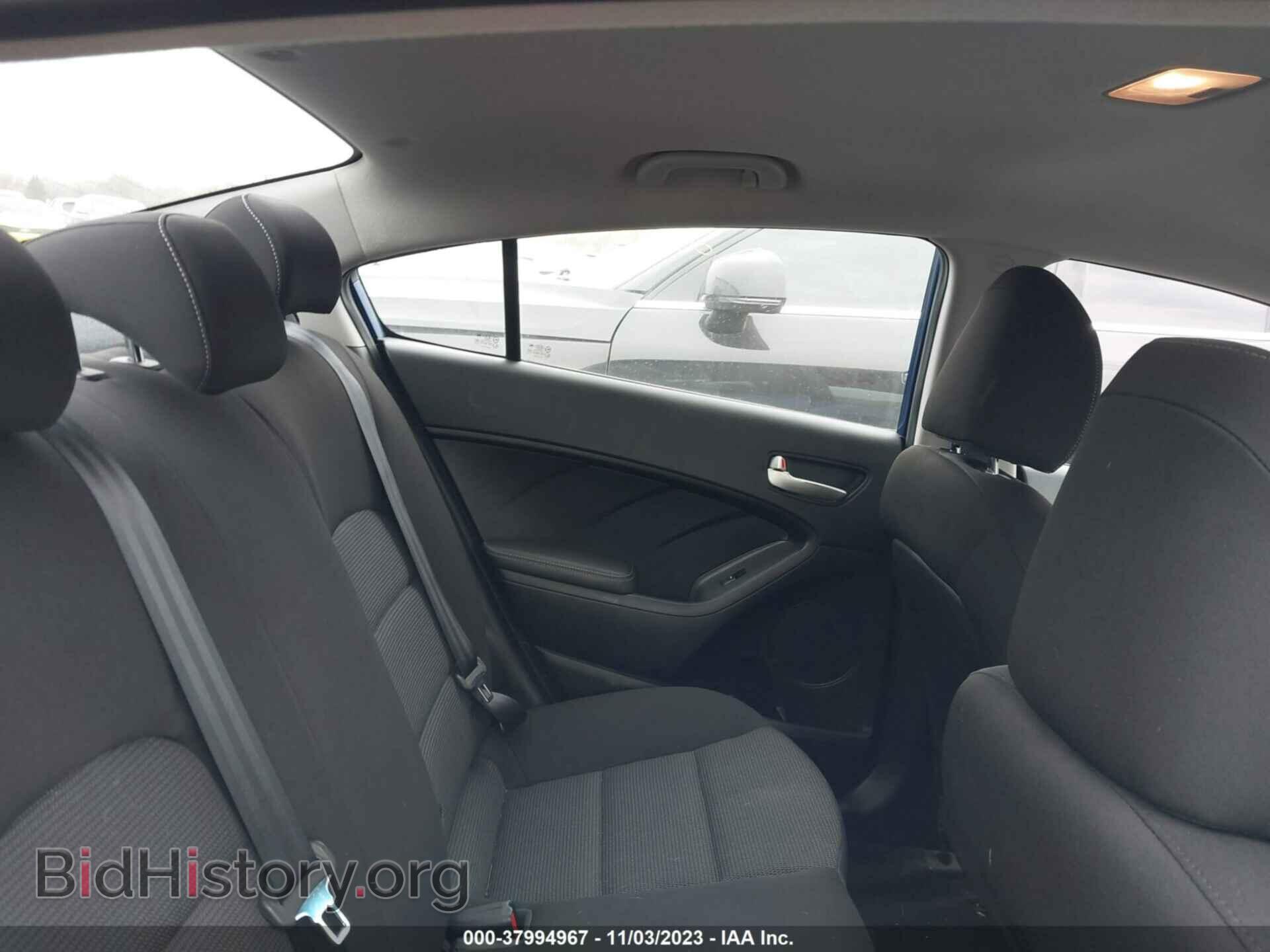 2017 KIA FORTE - VIN: 3KPFK4A74HE091817 - Фото 8