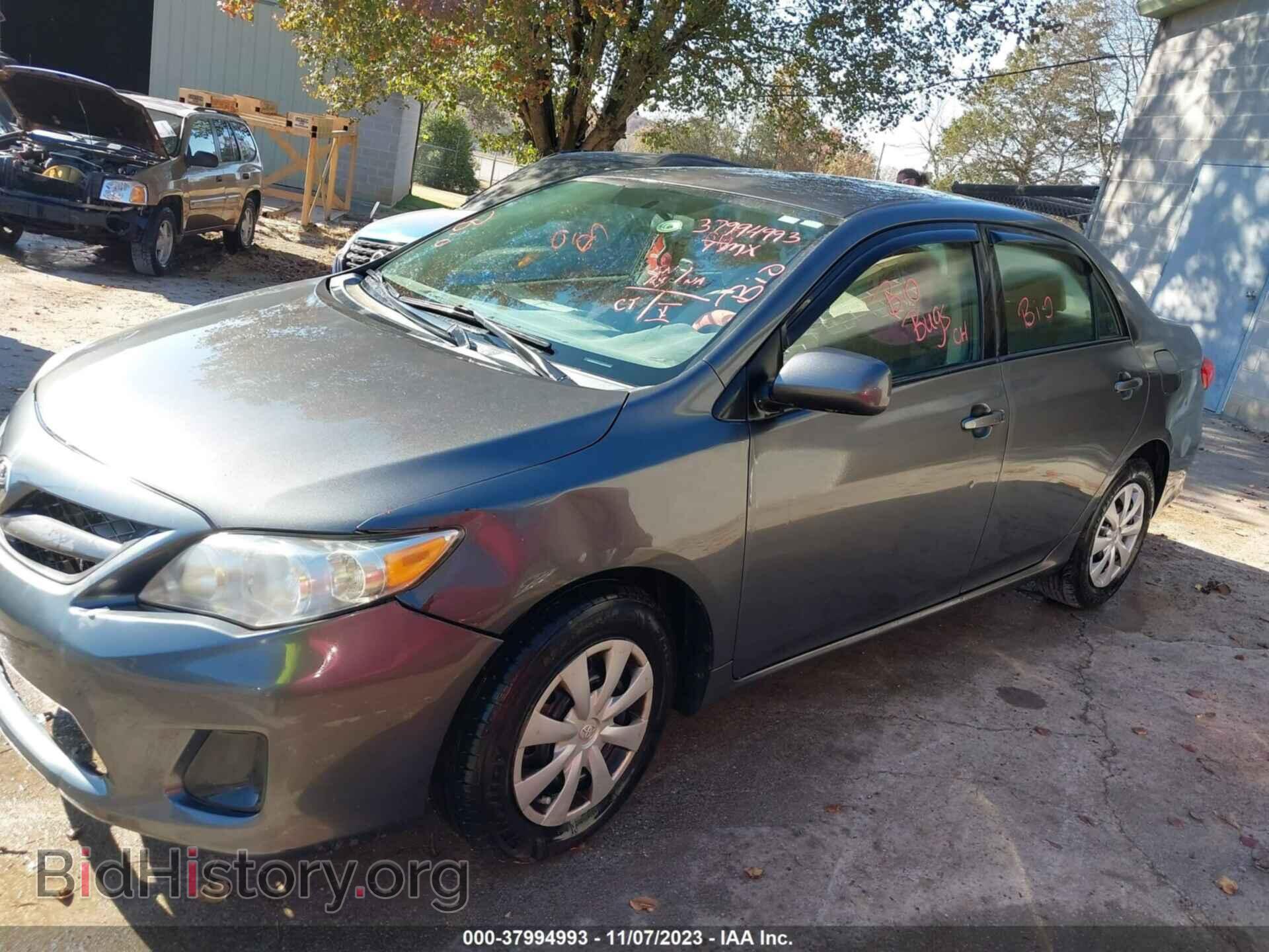 2011 TOYOTA COROLLA - VIN: 2T1BU4EEXBC548668 - Фото 2