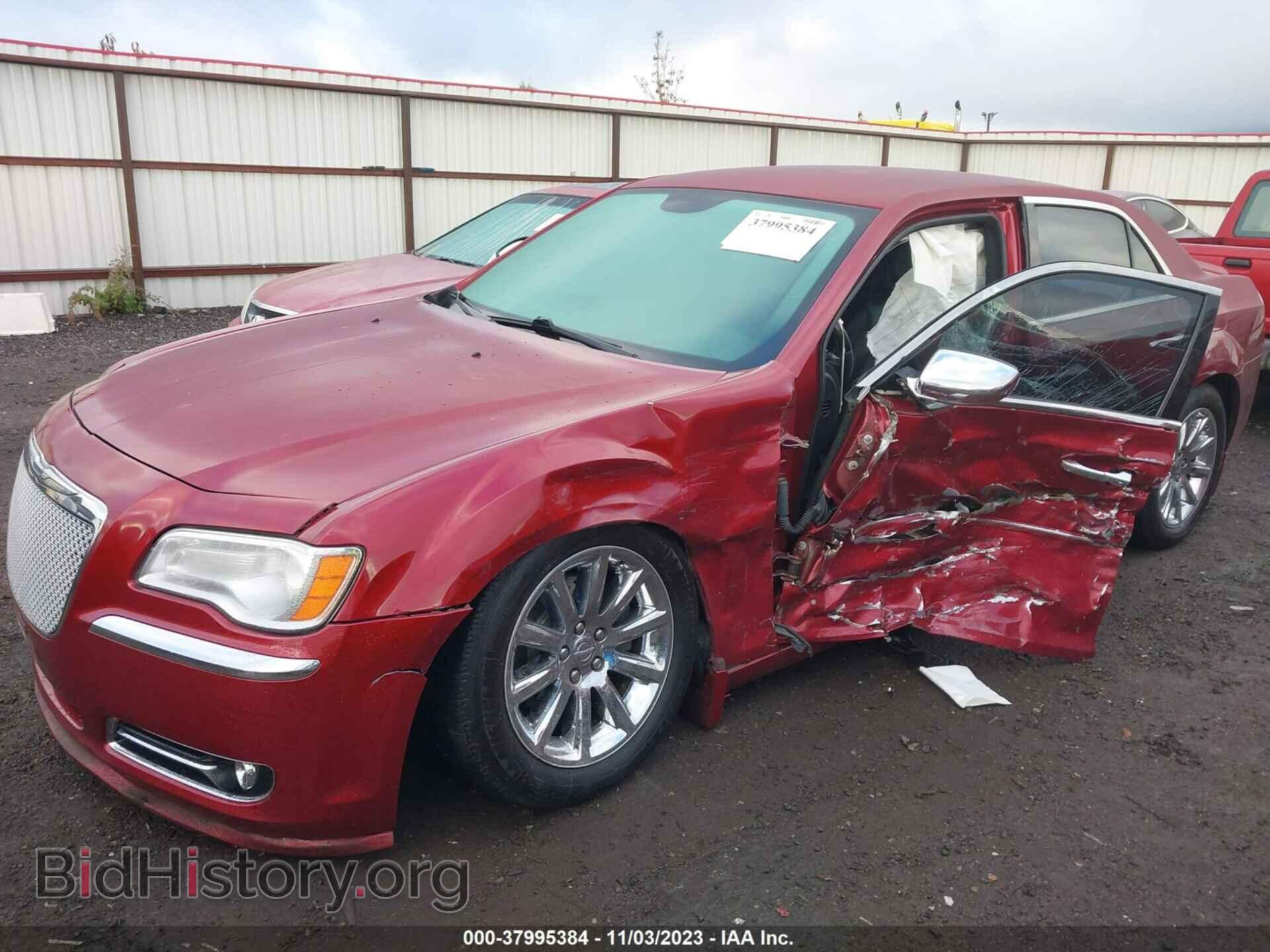 2013 CHRYSLER 300C - VIN: 2C3CCAEG3DH620850 - Фото 2