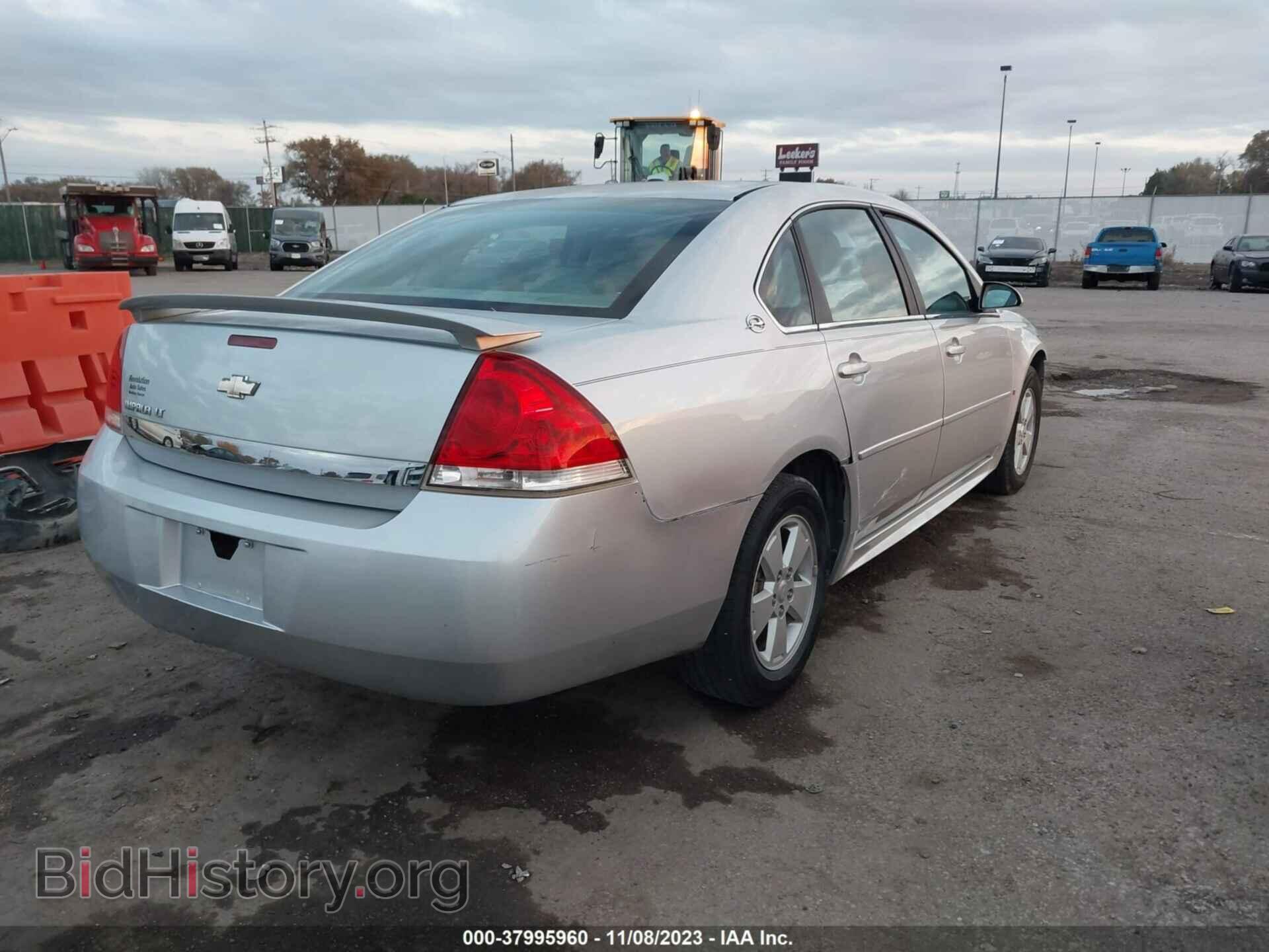 2009 CHEVROLET IMPALA - VIN: 2G1WT57N291190796 - Фото 4