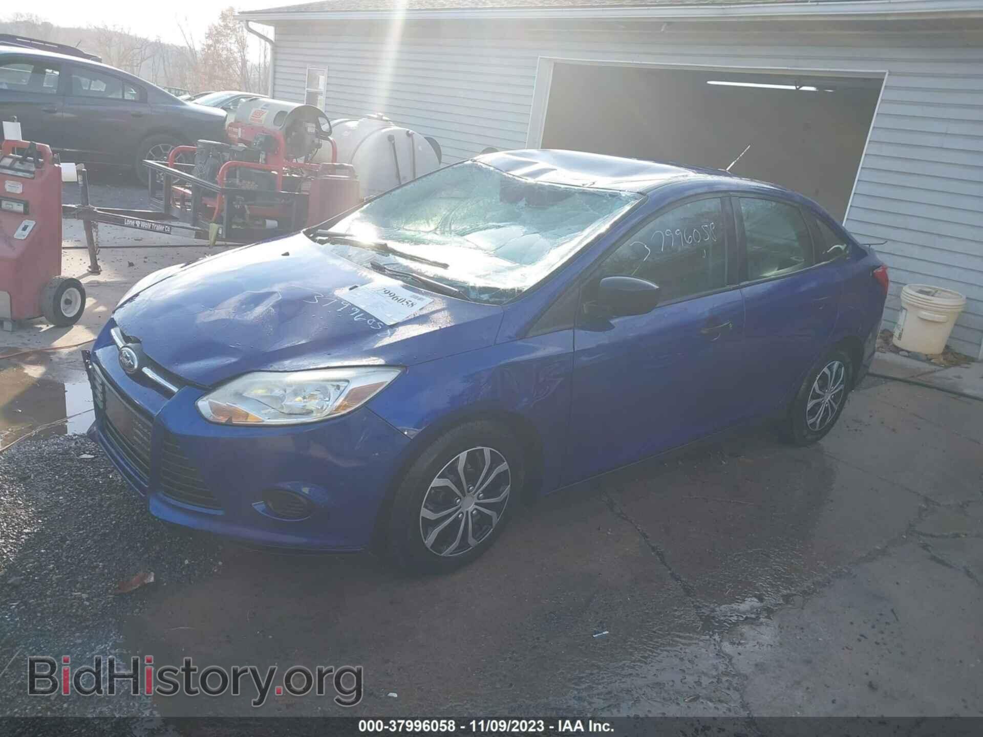 2012 FORD FOCUS - VIN: 1FAHP3E26CL261457 - Photo 2
