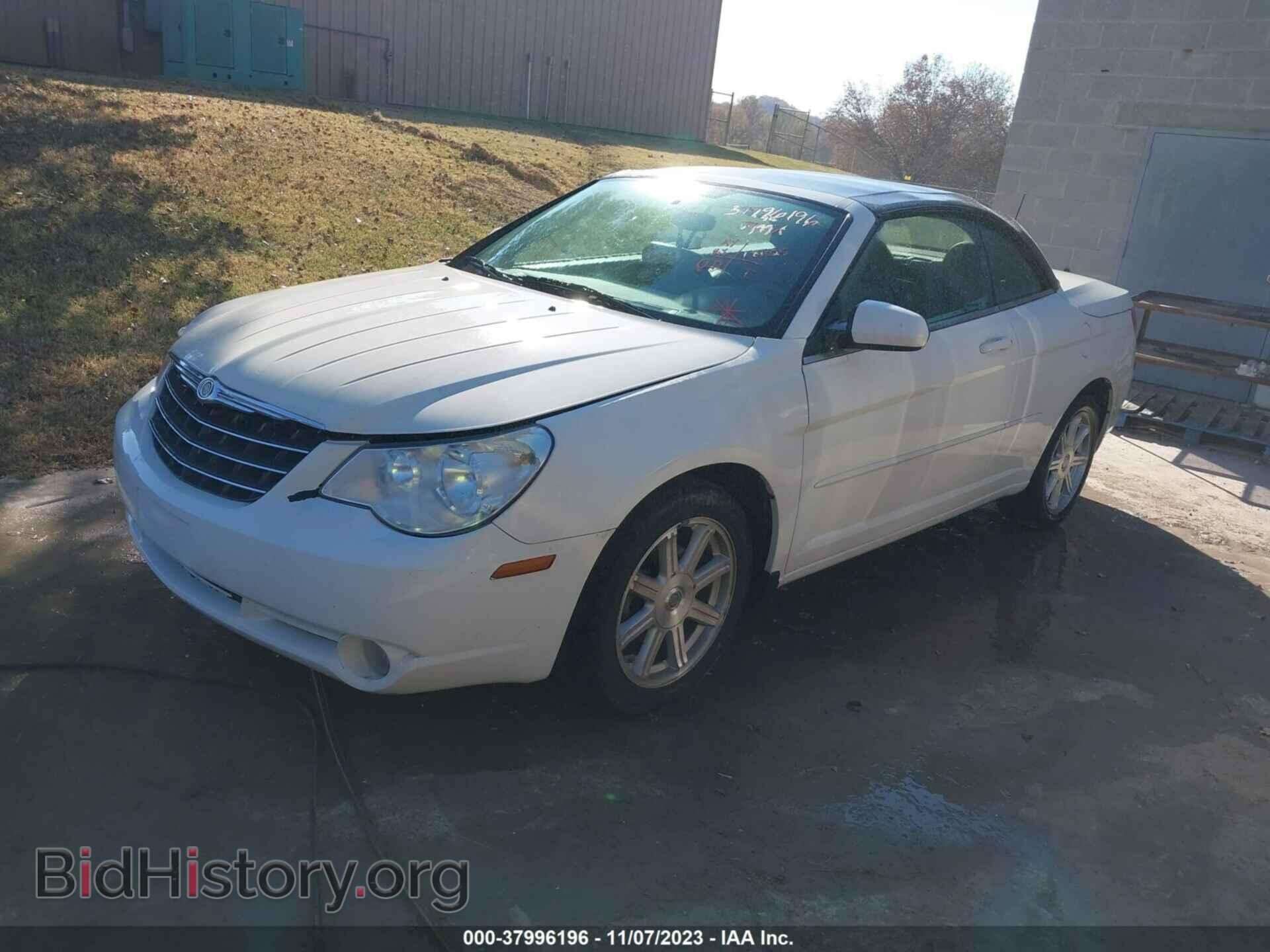 2008 CHRYSLER SEBRING - VIN: 1C3LC55R38N157114 - Фото 2